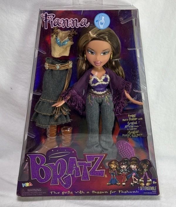 Girlz Girl Bratz Fianna Doll Brown Hair Clothes Accessories 20 Years New Rare Girlz Girl Bratz Fianna Doll Brown Hair Clothes Accessories 20 Years New Rare