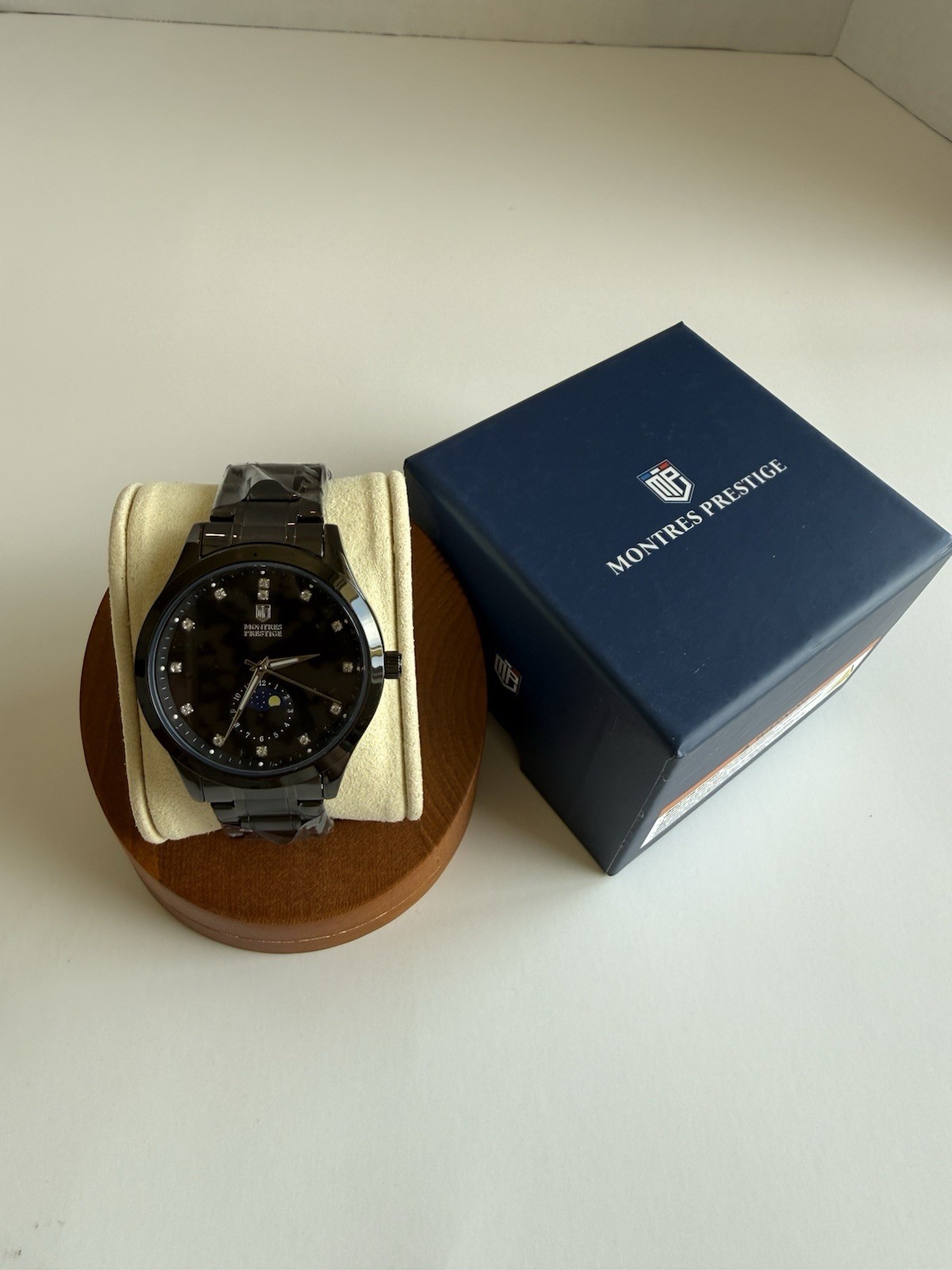 Montres Prestige MPW-0371 Men’s Black Celestial Watch 42mm Boxed