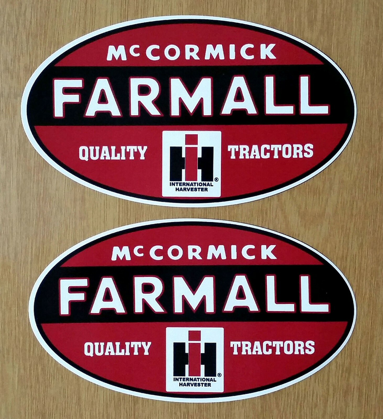 2 McCORMICK FARMALL I H HARVESTER 5\