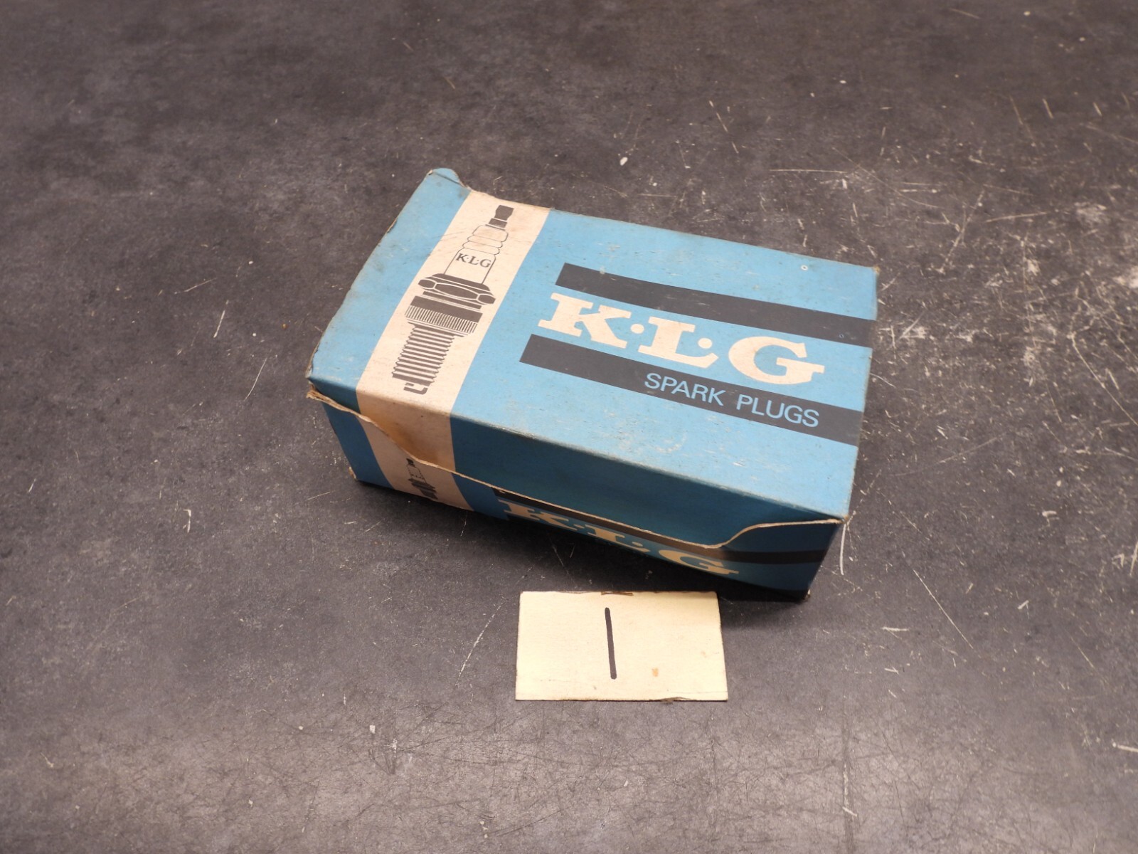 Triumph Norton BSA Matchless Vincent KLG Spark Plug Box FE65P  #1 2014 