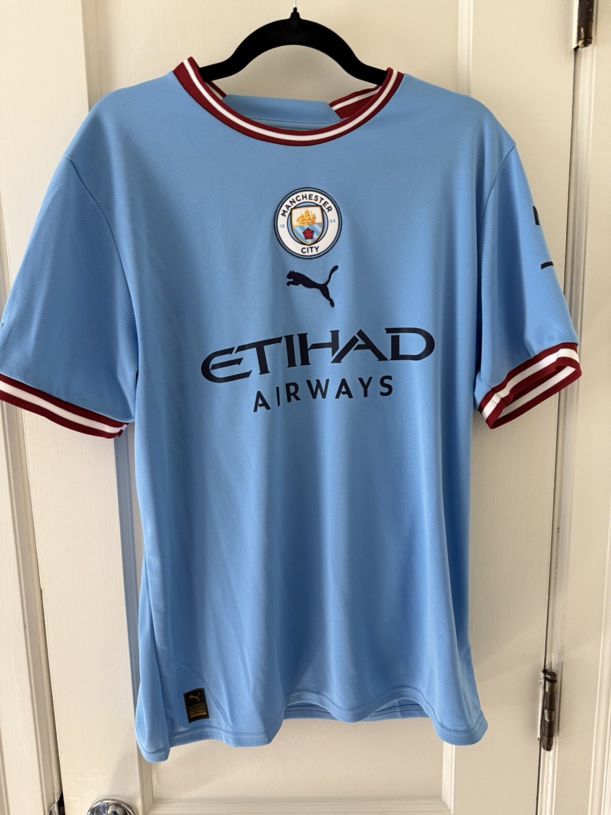 Manchester City Home Jersey 2022/23 with HAALAND 9 MENS LARGE