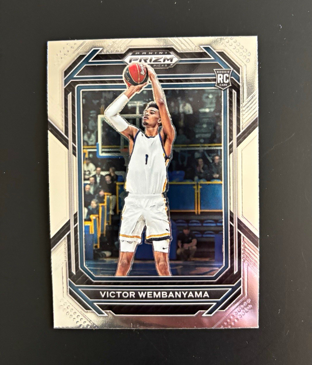 Panini 2023-24 Prizm Draft Picks Victor Wembanyama RC Base Set #2 Panini 2023-24 Prizm Draft Picks Victor Wembanyama RC Base Set #2