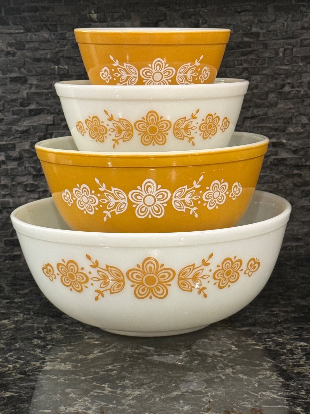 Vintage Pyrex Butterfly Gold 401 402 403 404 Nesting Mixing Bowl Set EUC