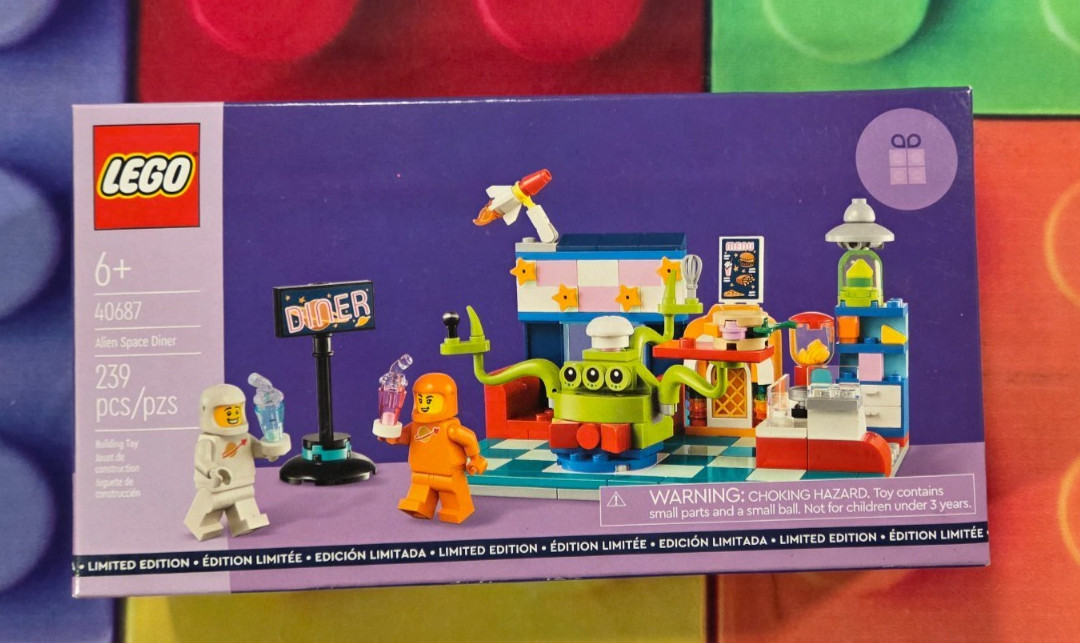 LEGO 40687 Alien Space Diner Limited Edition GWP Orange Classic Space SEALED