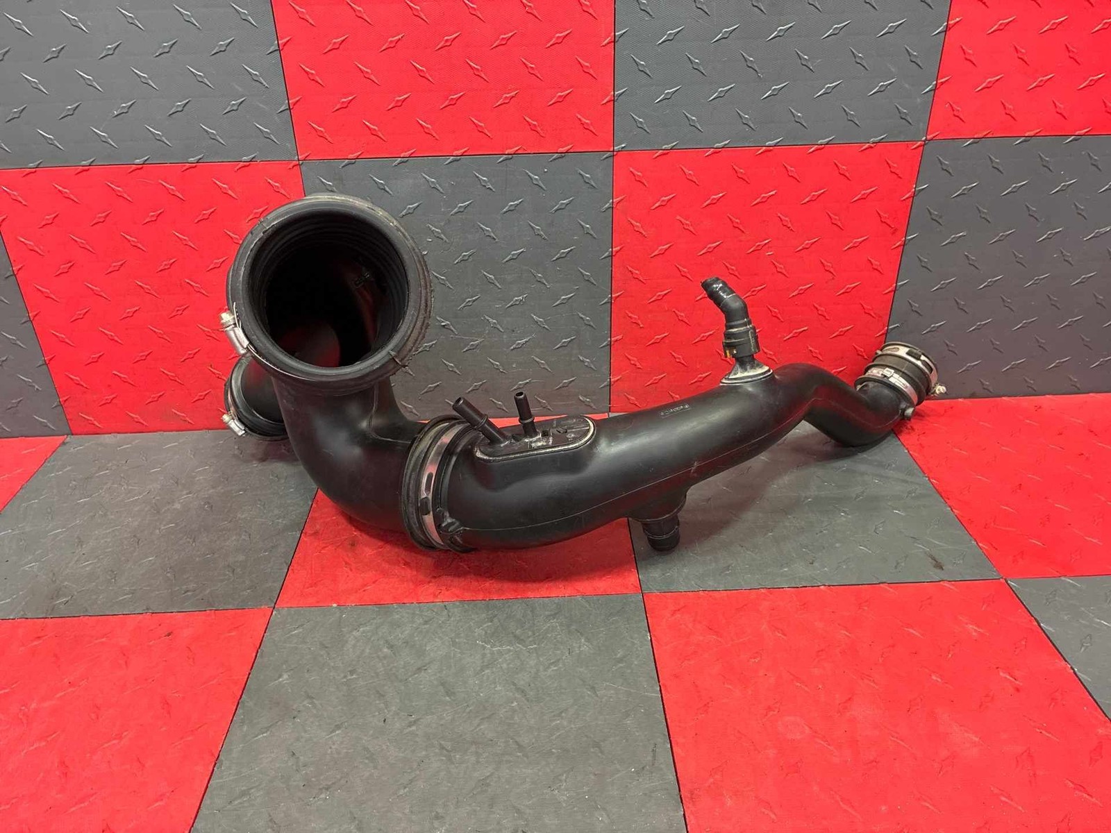 2021-2025 Ford F150 2.7L LH Driver\'s Lower Turbo Intake Pipe OEM# ML34-9C623-BB