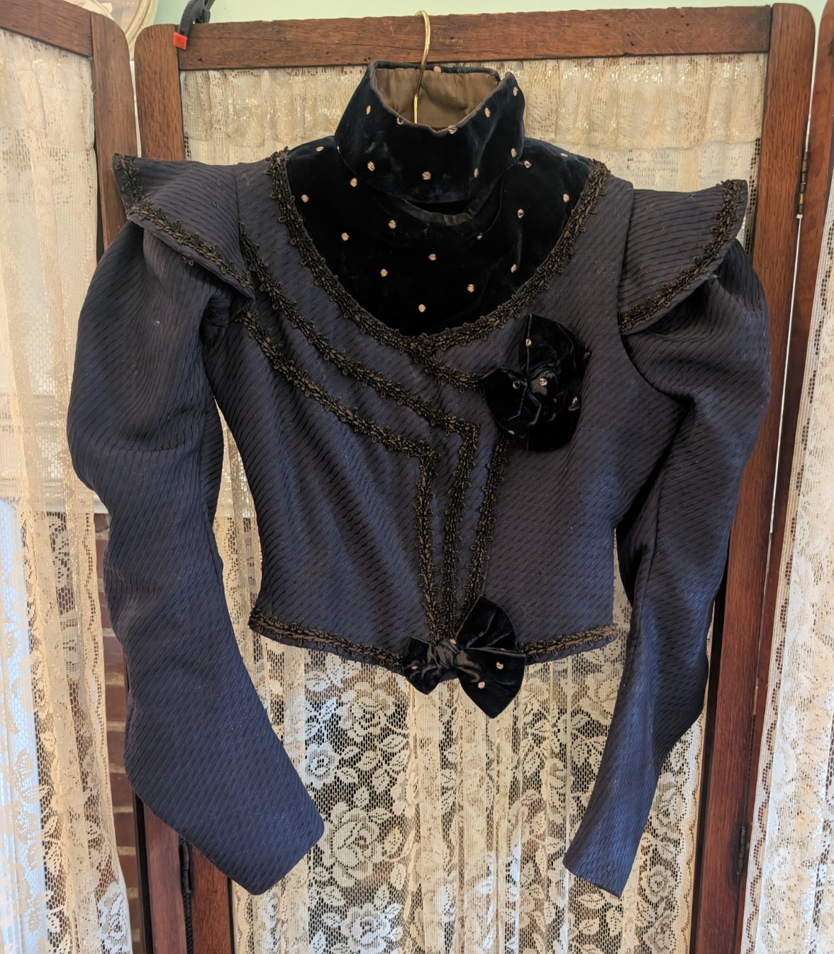 Antique Victorian Blue Bodice with Velvet and embroidered details XS