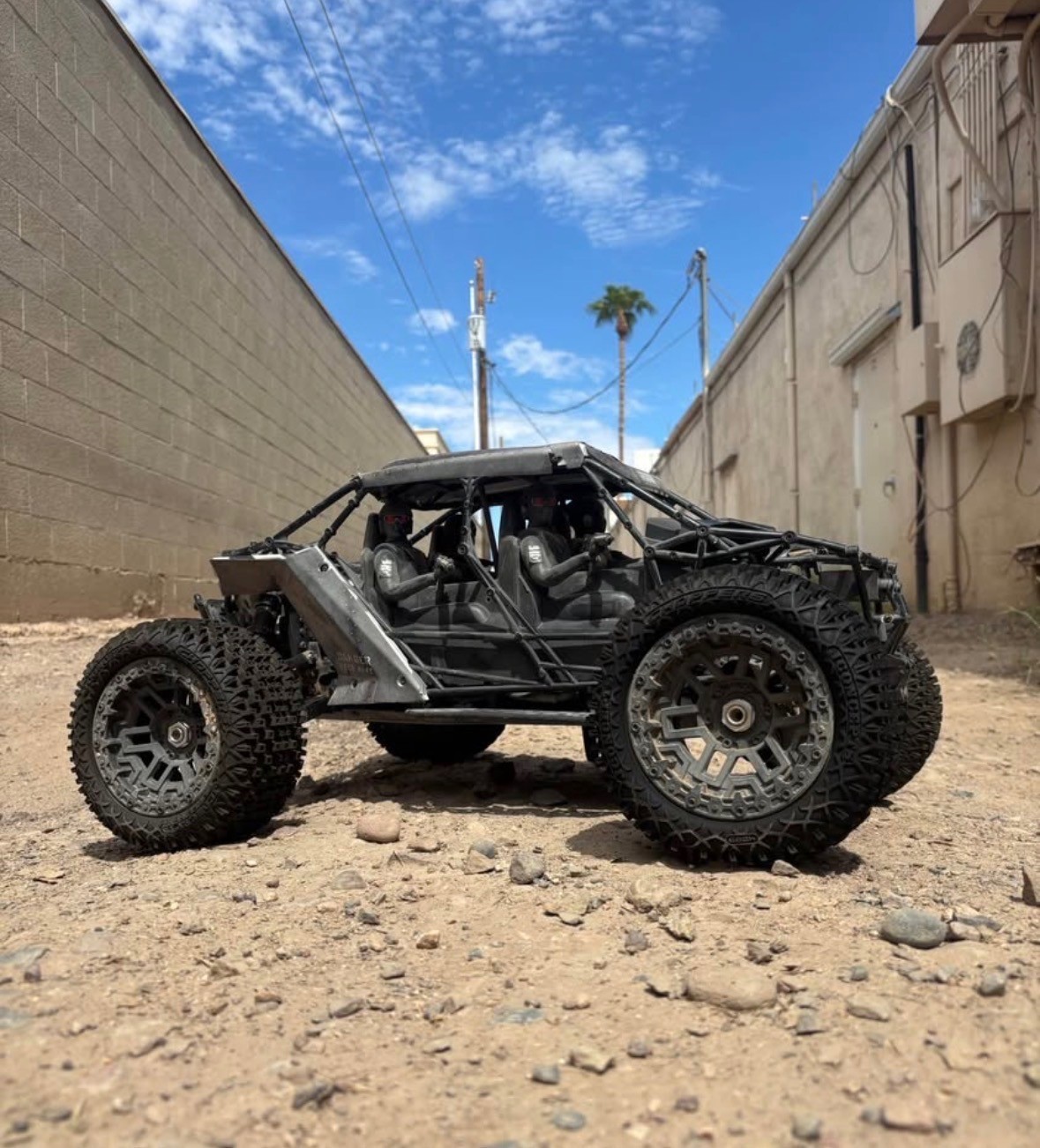 Arrma Fireteam 6s