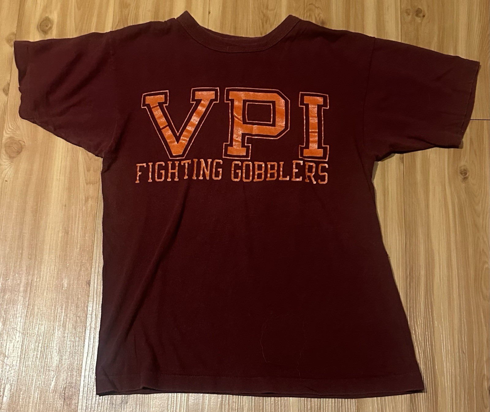 Vintage Champion Virginia Tech VPI Fighting Gobblers T-Shirt Maroon Orange M