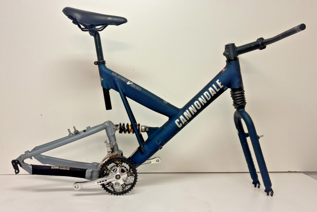 1998 Cannondale Super V 500 Large Aluminum Mountain Bike Frame Fox Head Shok++