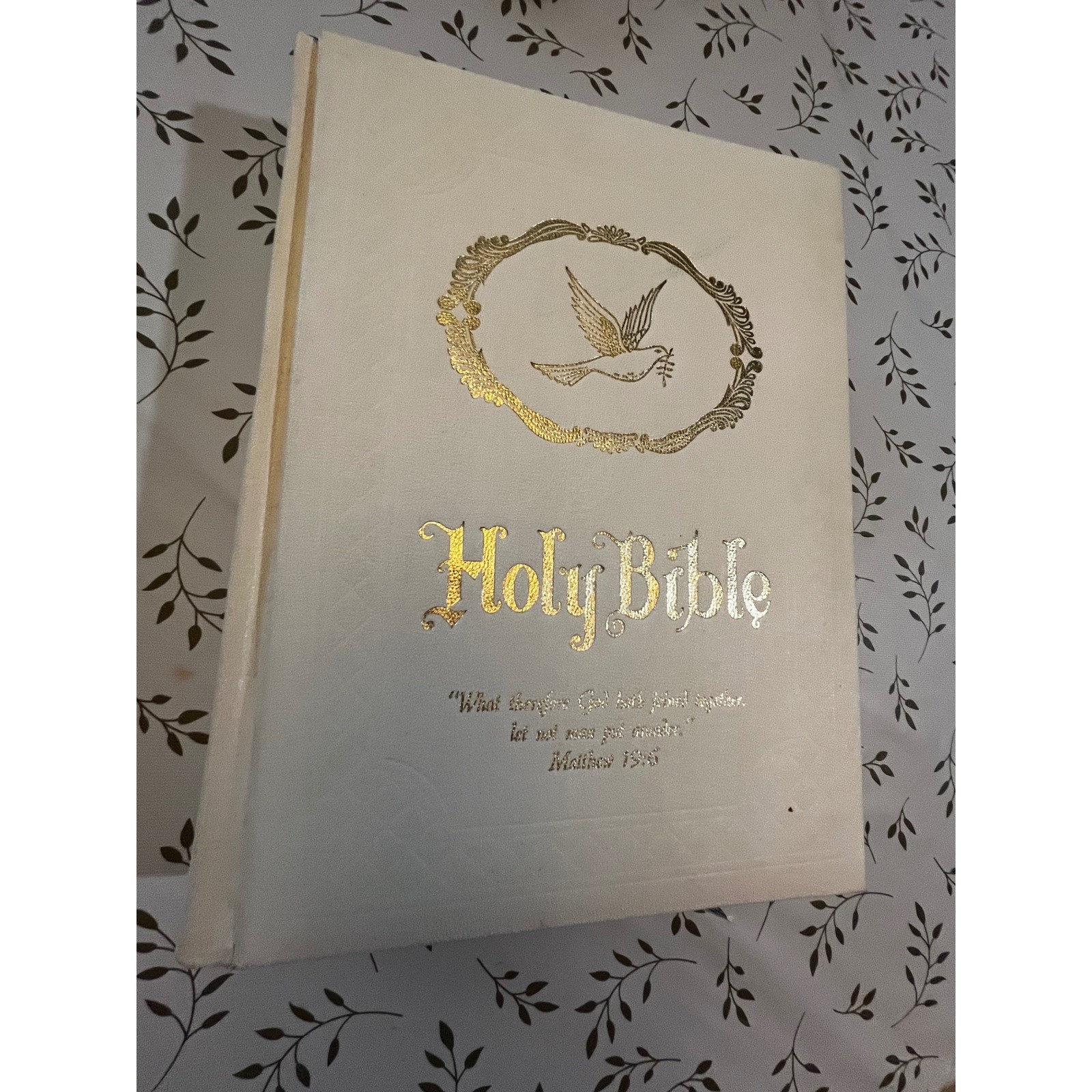 Vintage 1971 Holy Bible Wedding Edition White Gold King James Version