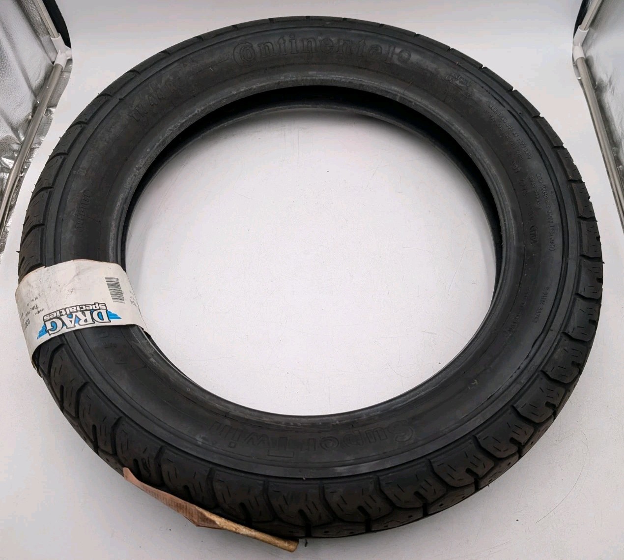NOS Continental Super Twin TK44 M/C 67 H 4.50-17 Drag 0306-0076 NOS Continental Super Twin TK44 M/C 67 H 4.50-17 Drag 0306-0076