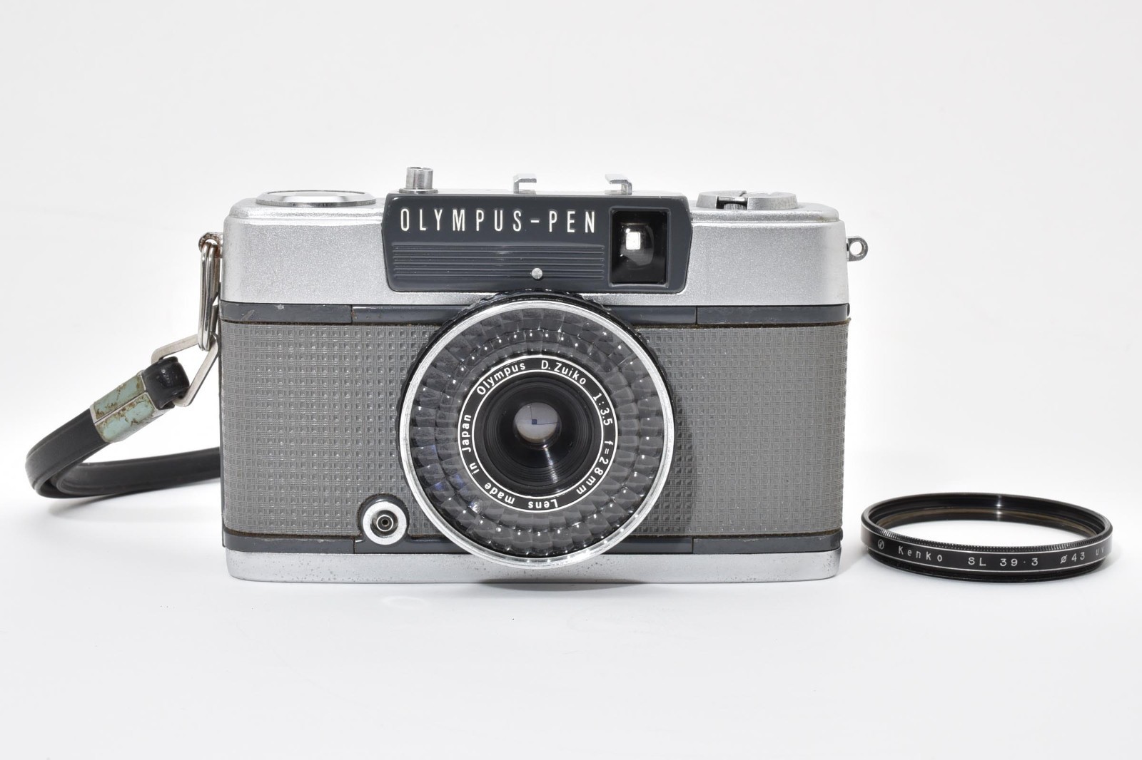 【SALE】Olympus Pen EE-2 EE2 Half Frame Film Camera 28mm f3.5 From JAPAN #A243