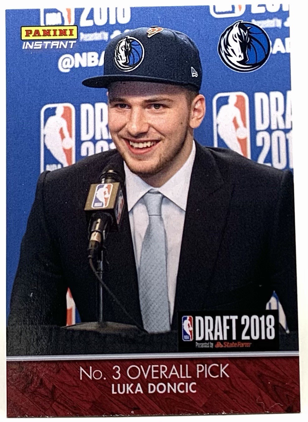 2018-19 Panini Instant - Nba Draft Night Luka Dončić #DN3 /811 (RC) 2018-19 Panini Instant - Nba Draft Night Luka Dončić #DN3 /811 (RC)