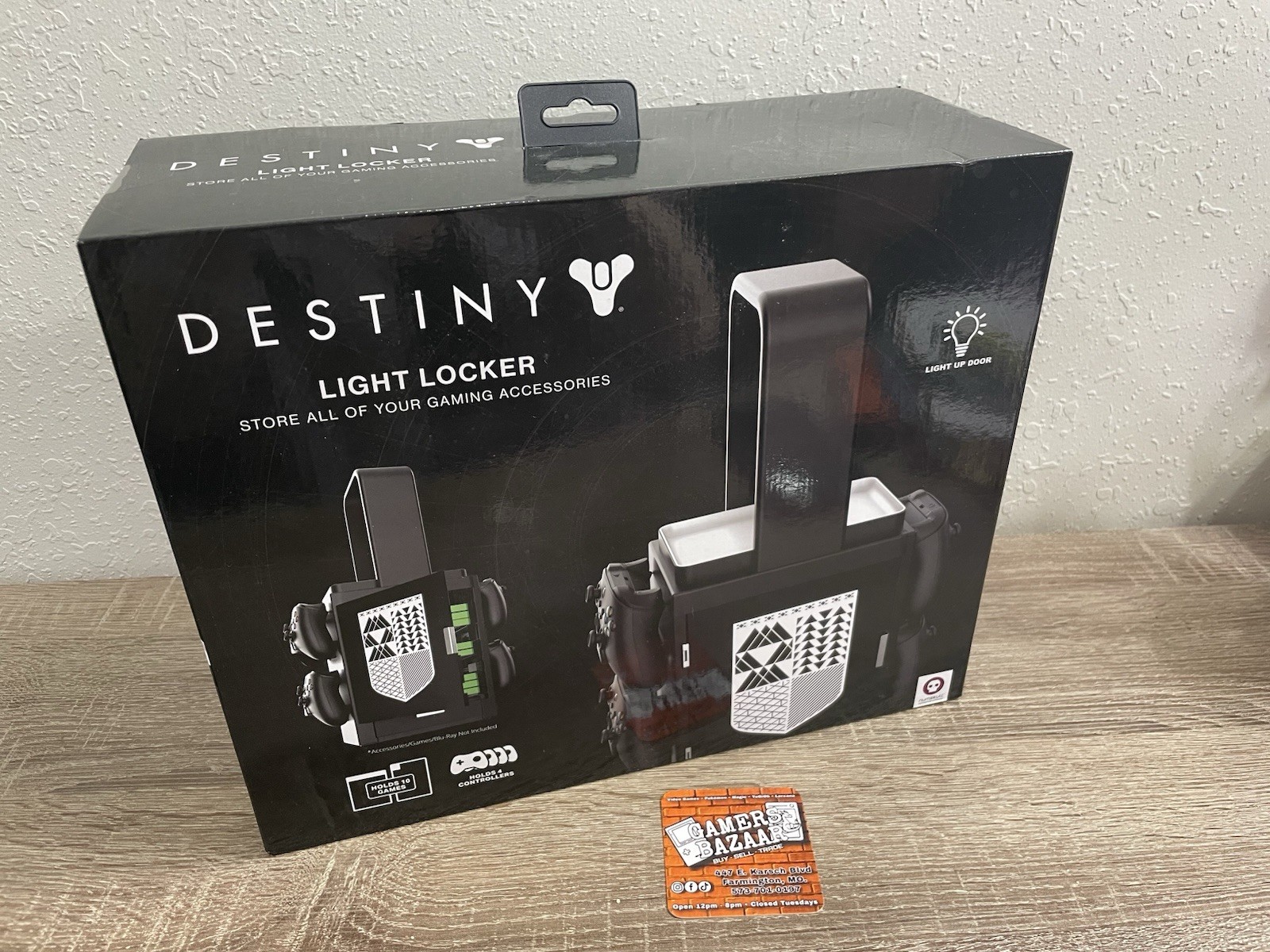 🧳 Destiny Light Locker Storage For Gaming Accessories New And Sealed Numskull