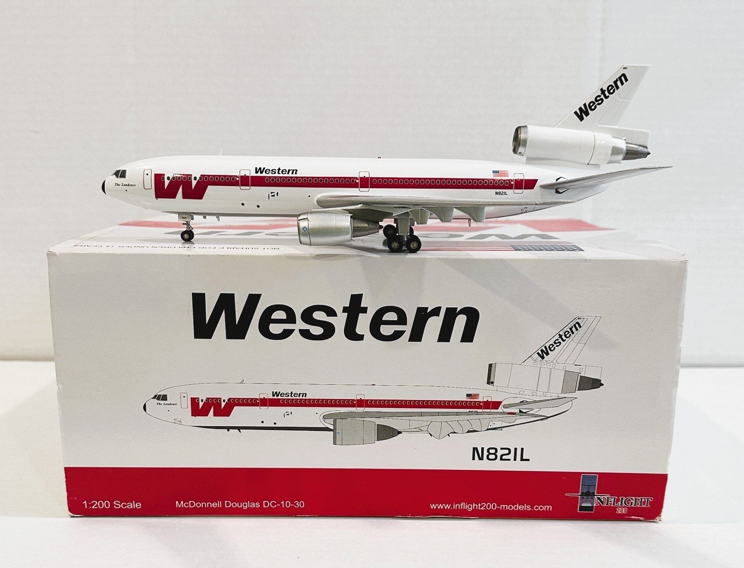 Inflight IFDC100711 Western Airlines Douglas DC-10-30 N821L Diecast 1/200 Model