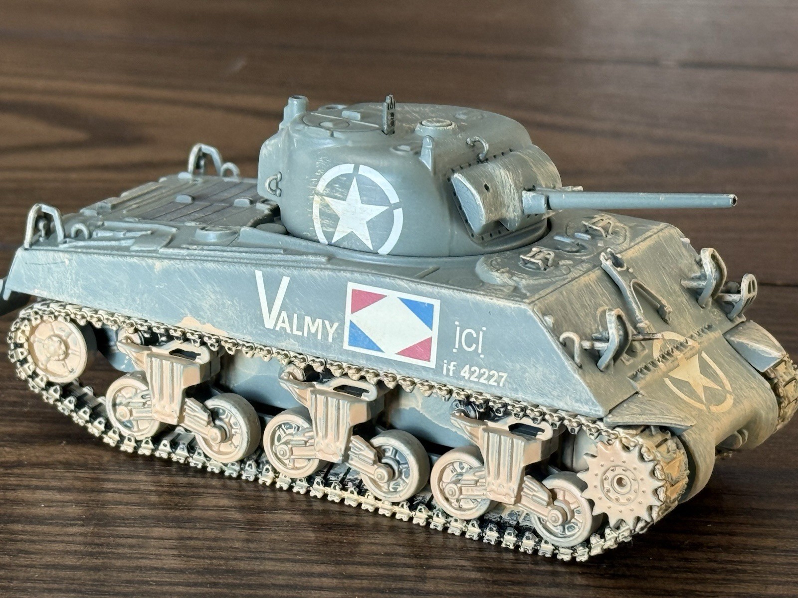 Corgi CC51005 Sherman M4A2, French Army, 3e Peleton, 4e Escadron, 1944 NIB