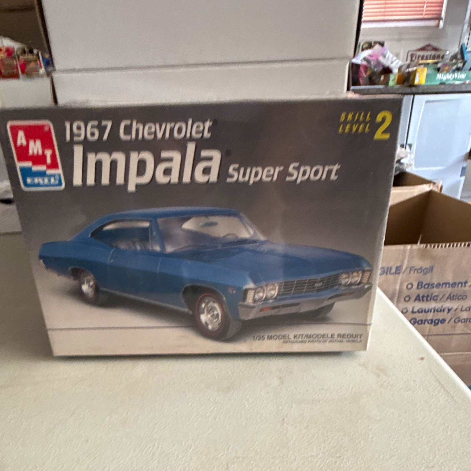 AMT Ertl 1967 Chevy Impala SS 1:25 Plastic Model Kit Unassembled #8207