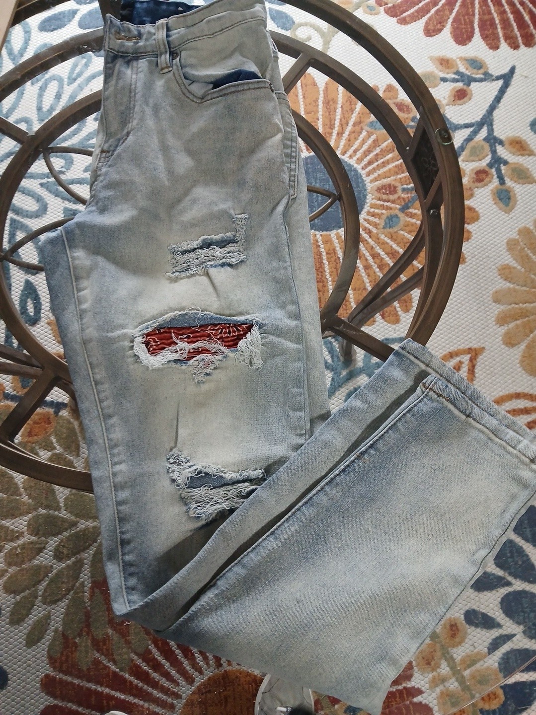 Rue21 Premiere Women’s Distressed Blue Jeans  denim Size 30x30