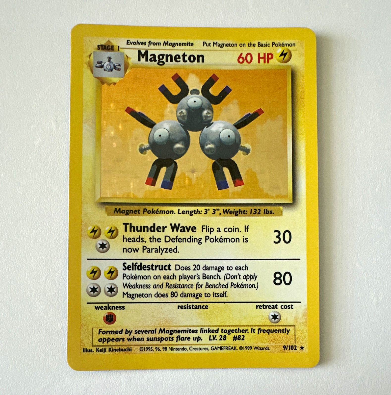 Pokémon TCG Magneton 9/102 Base Set Holo Rare 1999 English WOTC