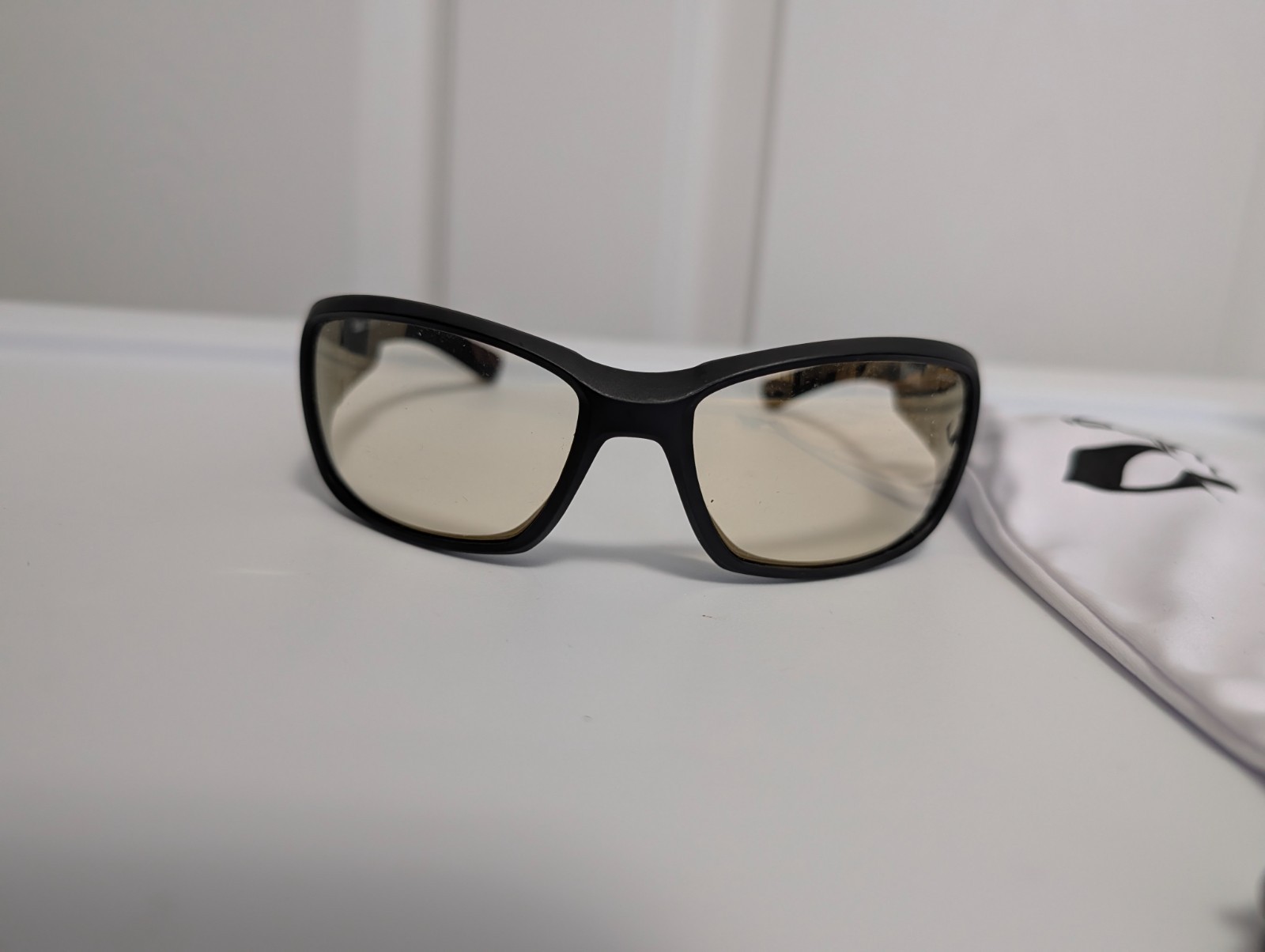 Julbo Whoops Reactiv Cat.1-3 Light Amplifier Photochromic Sunglasses Unisex Julbo Whoops Reactiv Cat.1-3 Light Amplifier Photochromic Sunglasses Unisex