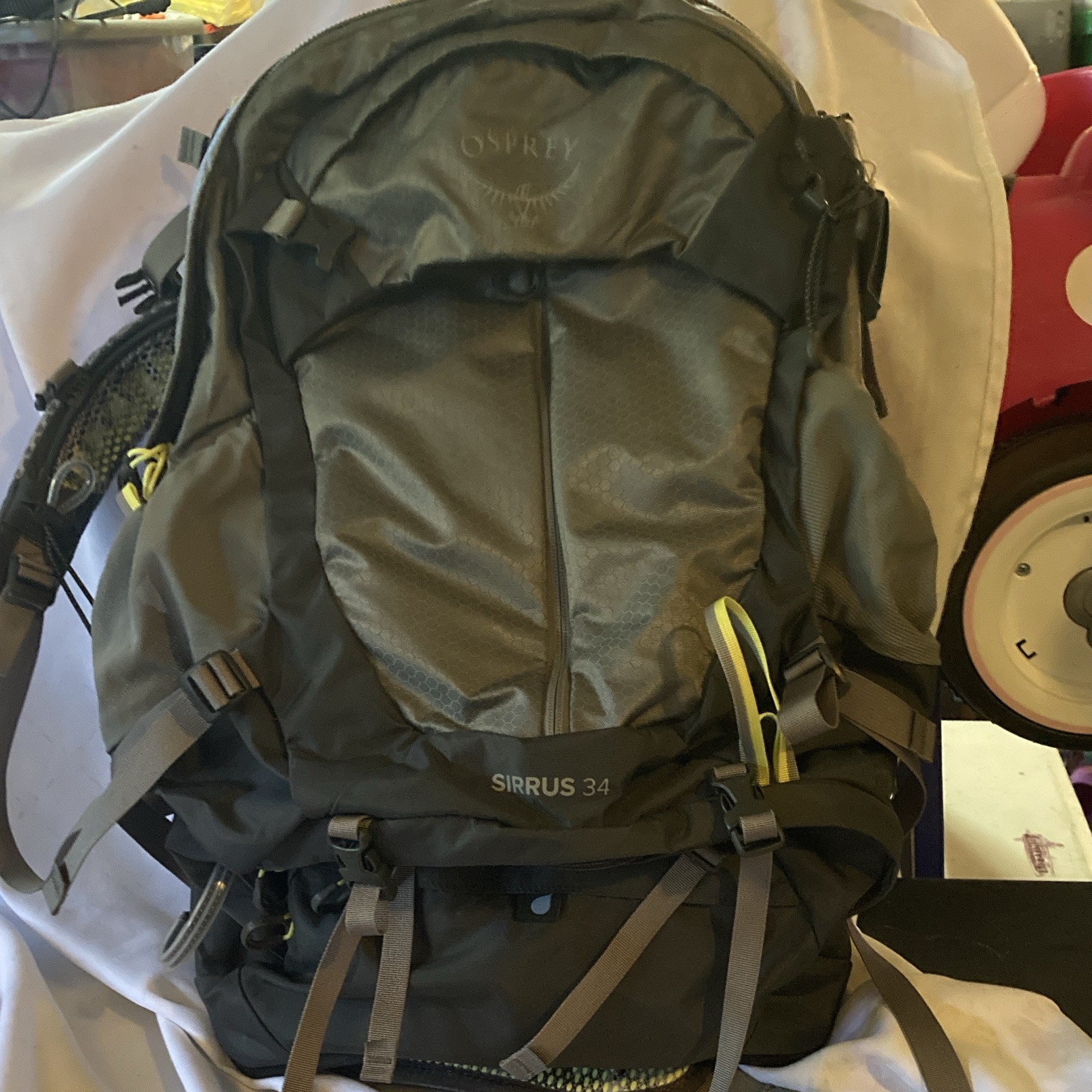 Osprey Sirrus 34 34L Women\'s Hiking Backpack Gray Hip Belt Padded Straps Osprey Sirrus 34 34L Women\'s Hiking Backpack Gray Hip Belt Padded Straps