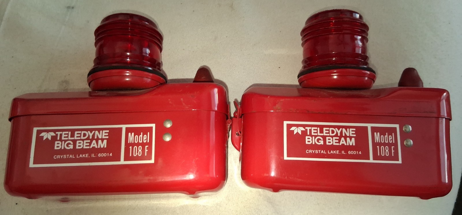 Pair of Vintage Teledyne Big Beam Model 108F Emergency Flashing Lanterns - Made Pair of Vintage Teledyne Big Beam Model 108F Emergency Flashing Lanterns - Made