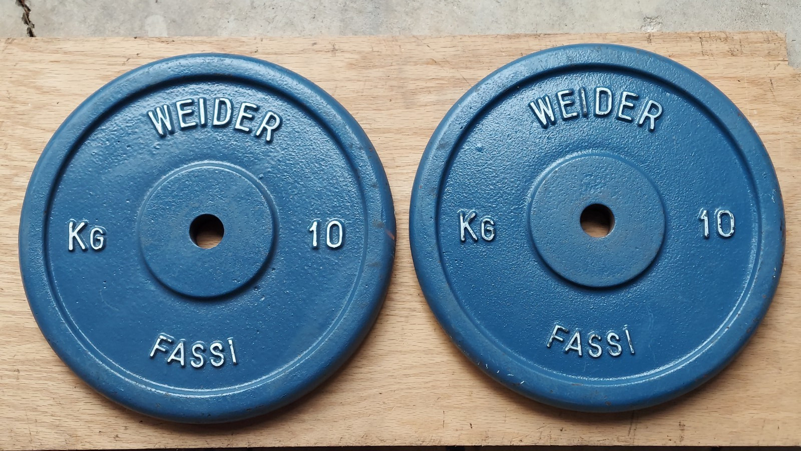 Pair Ultra Rare Vintage 10KG Weider Fassi Italian Standard Barbell Weights