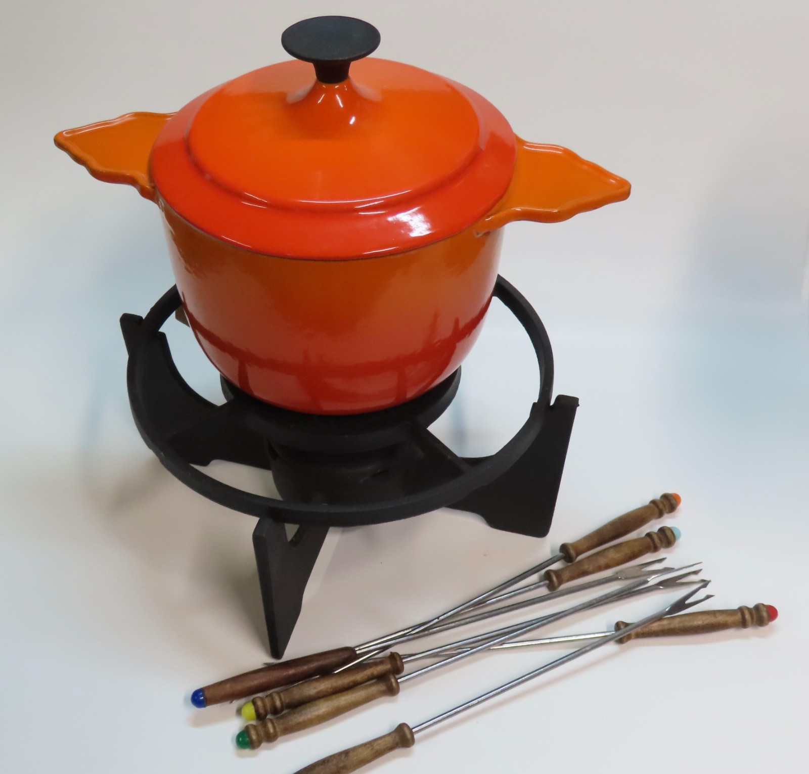 Vtg. “Cousances” Enamel'd-Iron Fondue Pot Set Complete,’70’s Le Creuset Era Rare