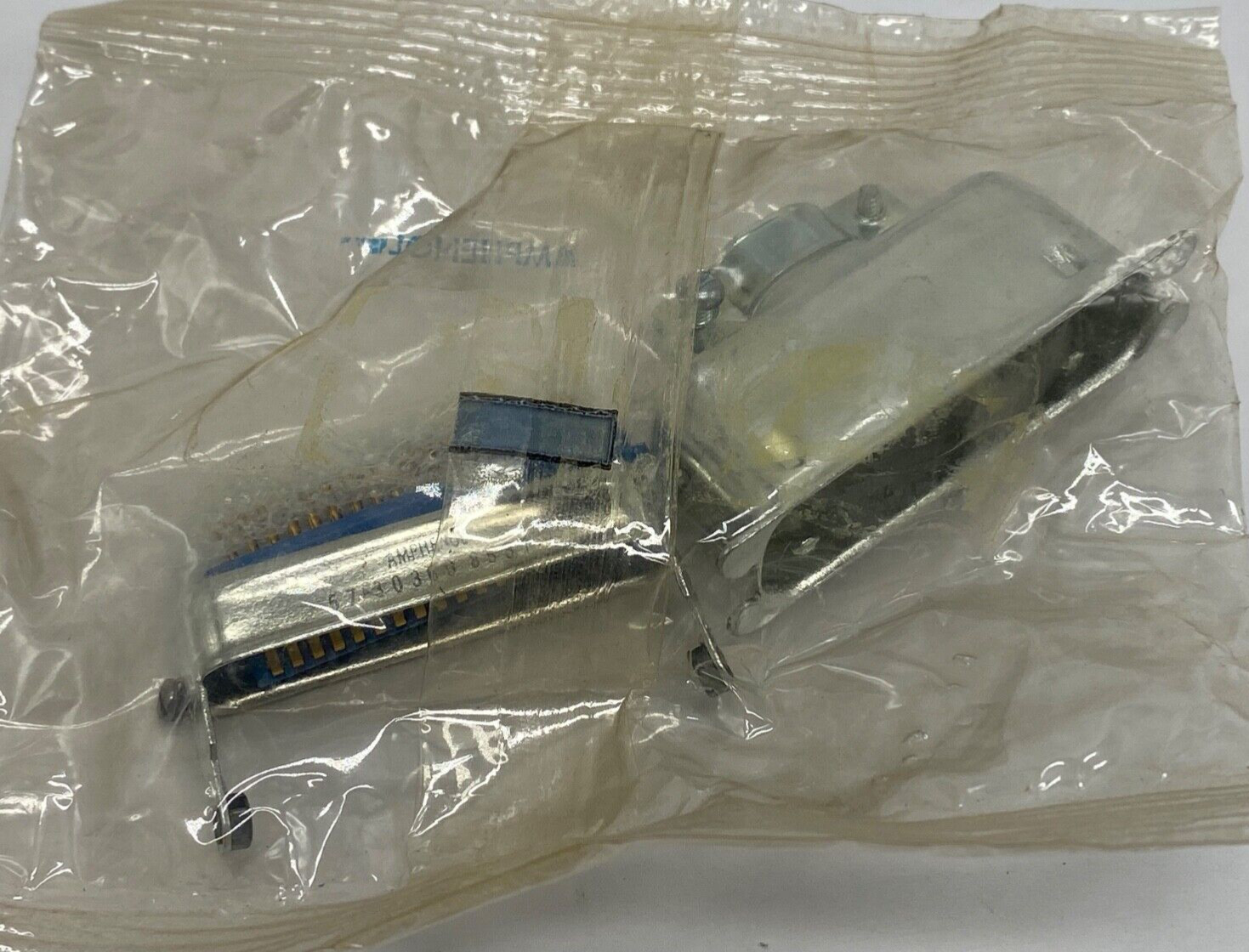 Amphenol I/O Male connector 36 contact kit 57-30360 with backshell