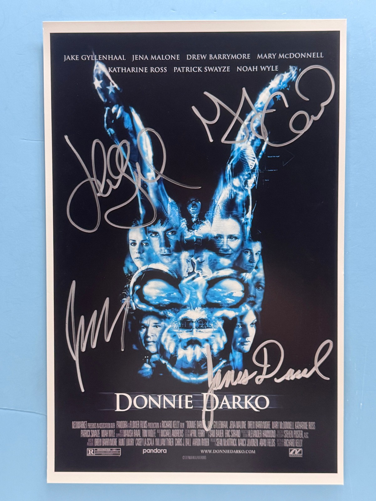 DONNIE DARKO MOVIE POSTER 11x17 SIGNED BY 4 AUTHENTICATED wCOA DONNIE DARKO MOVIE POSTER 11x17 SIGNED BY 4 AUTHENTICATED wCOA