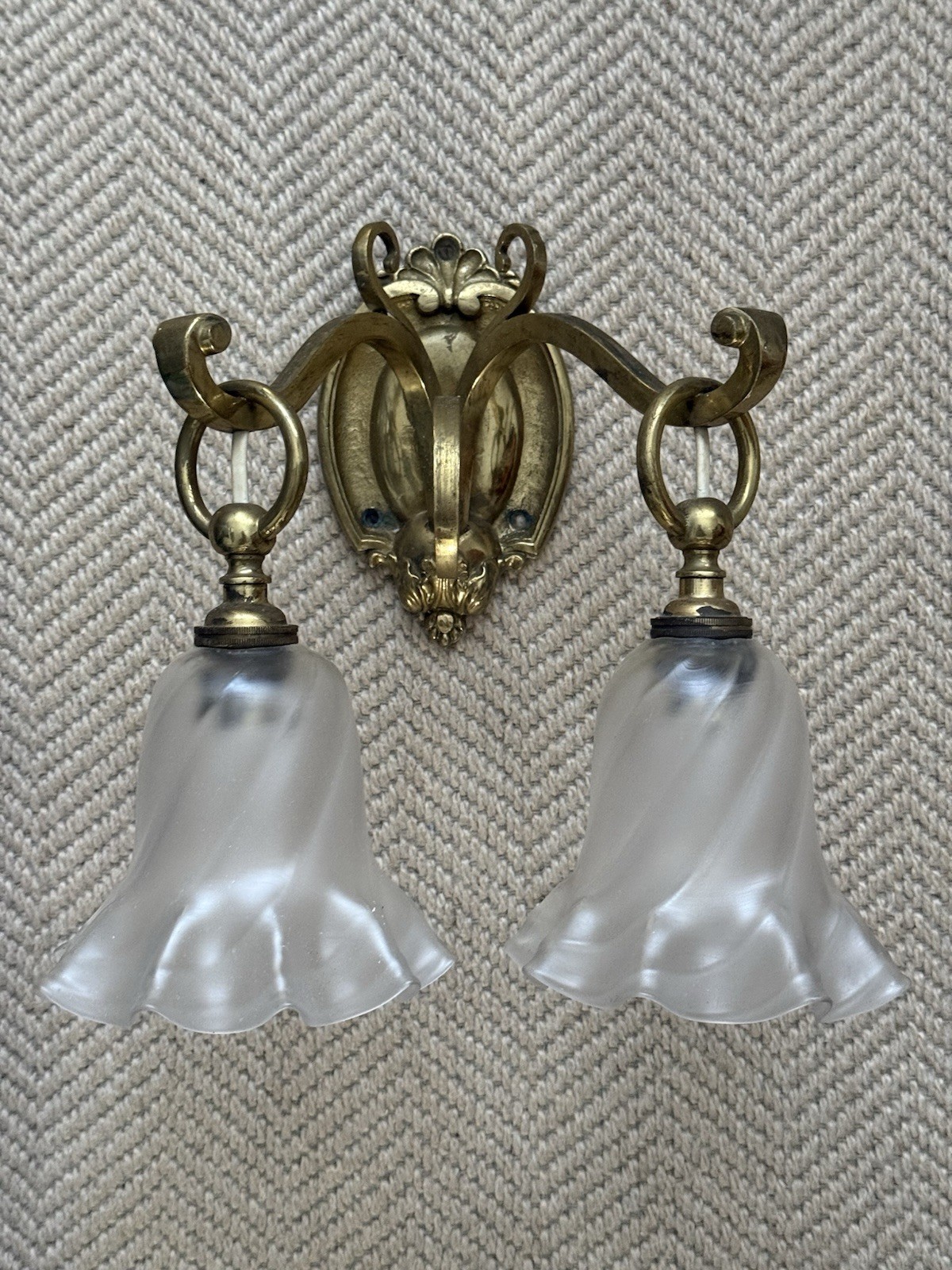 2 ANTIQUE ART NOUVEAU TWIN ARM WALL LIGHT LAMP SCONCES PAIR BRASS EDWARDIAN DECO
