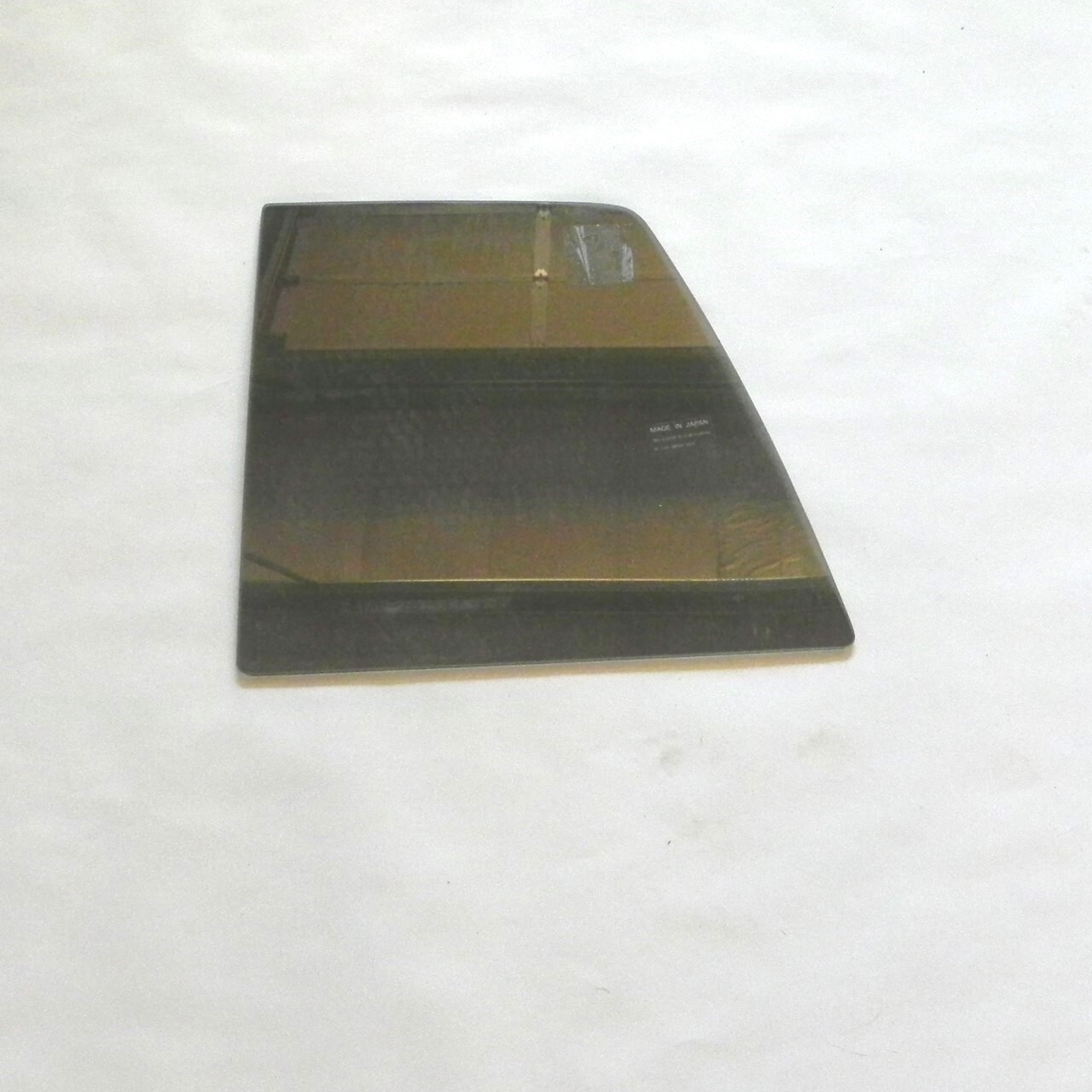 1989-95 TOYOTA PICKUP SR5 DLX BACK WINDOW GLASS TOYOTA 64813-89111 NOS VINTAGE