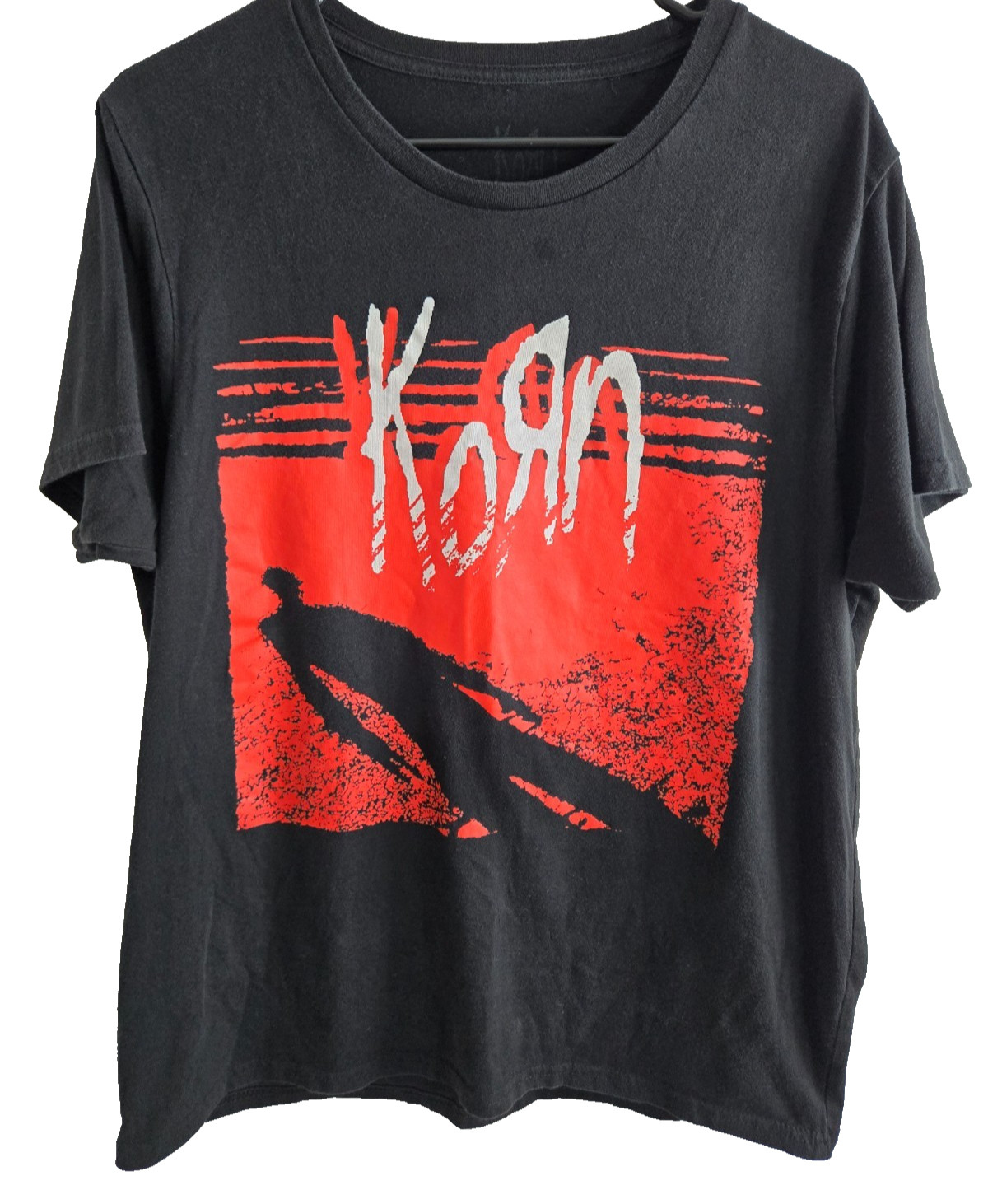 Korn Metal Band T-Shirt Mens Size Large Red Black Shadow Man Rock Tee Korn Metal Band T-Shirt Mens Size Large Red Black Shadow Man Rock Tee