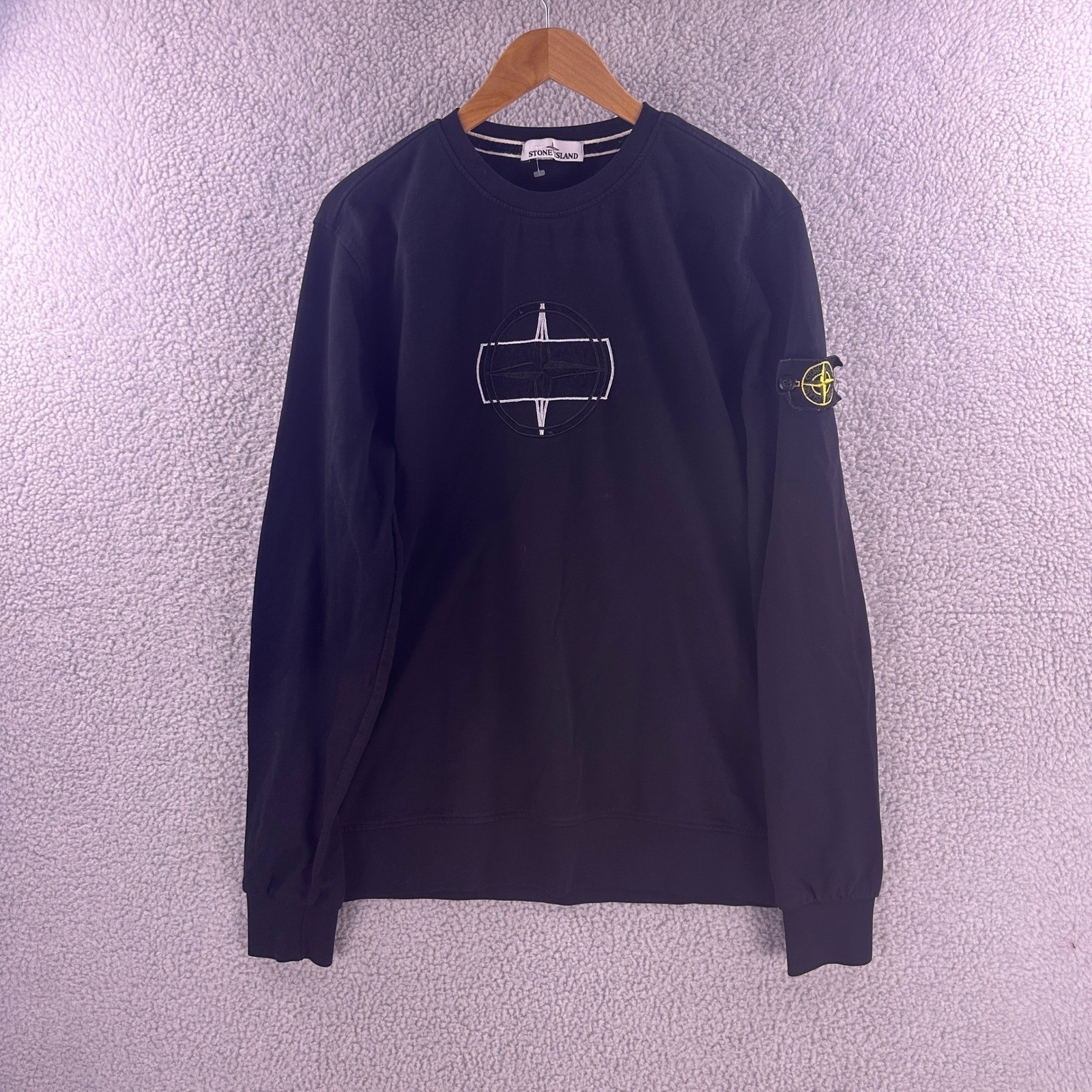 Stone Island Mens Black Embroidered Compass Logo Sweatshirt XXL 6915611J04Z Stone Island Mens Black Embroidered Compass Logo Sweatshirt XXL 6915611J04Z