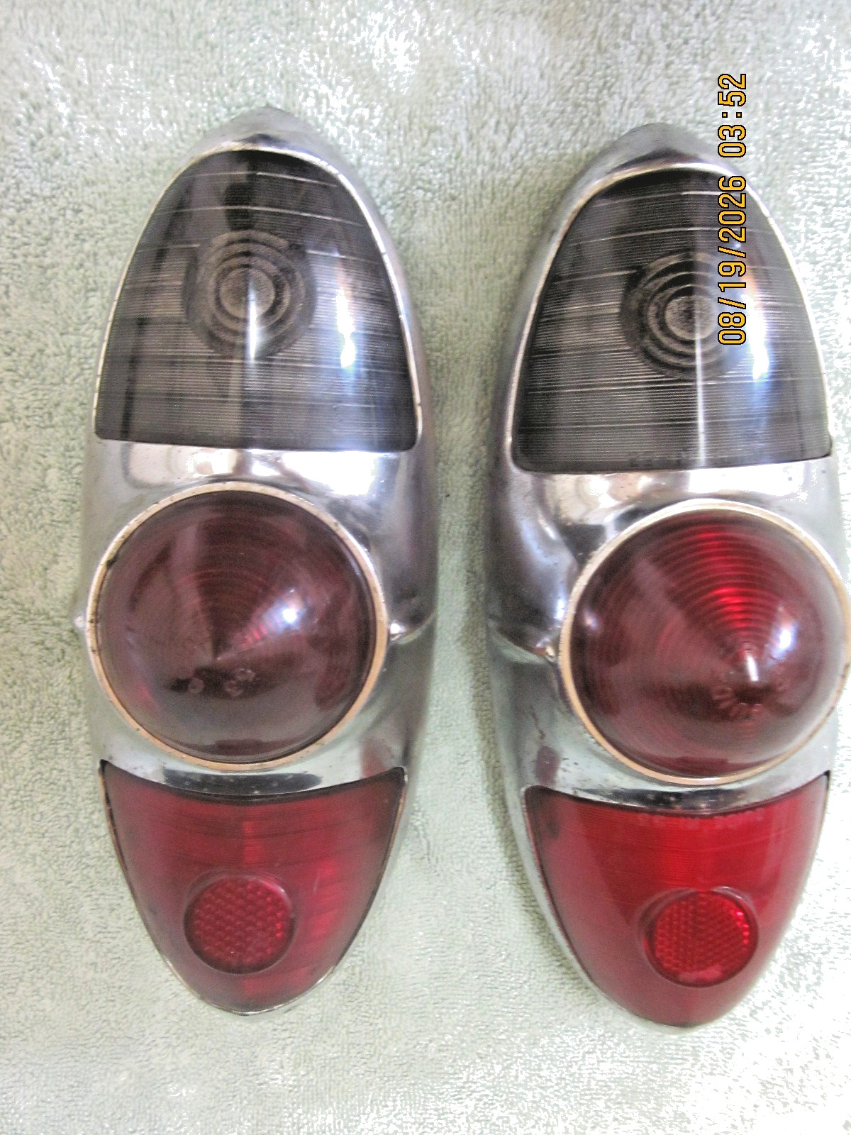 VINTAGE ORIGINAL 1953 CHEVOLET BELAIR TA IL LIGHTS (2) OME L&R VINTAGE ORIGINAL 1953 CHEVOLET BELAIR TA IL LIGHTS (2) OME L&R