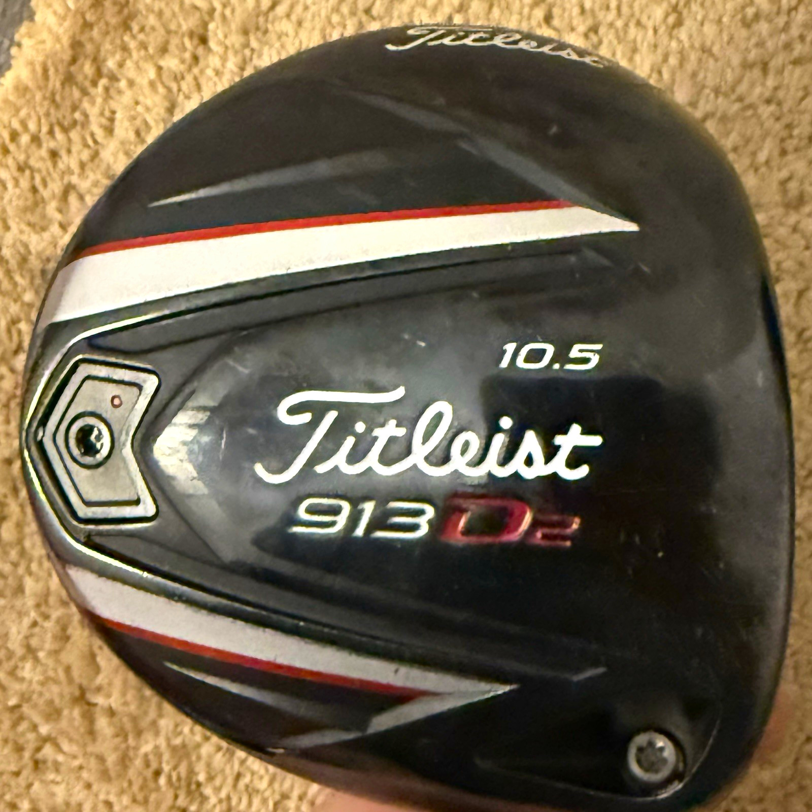 Titleist 913 D2 Driver Club Head 10.5° Loft Black/Silver/Red Titleist 913 D2 Driver Club Head 10.5° Loft Black/Silver/Red