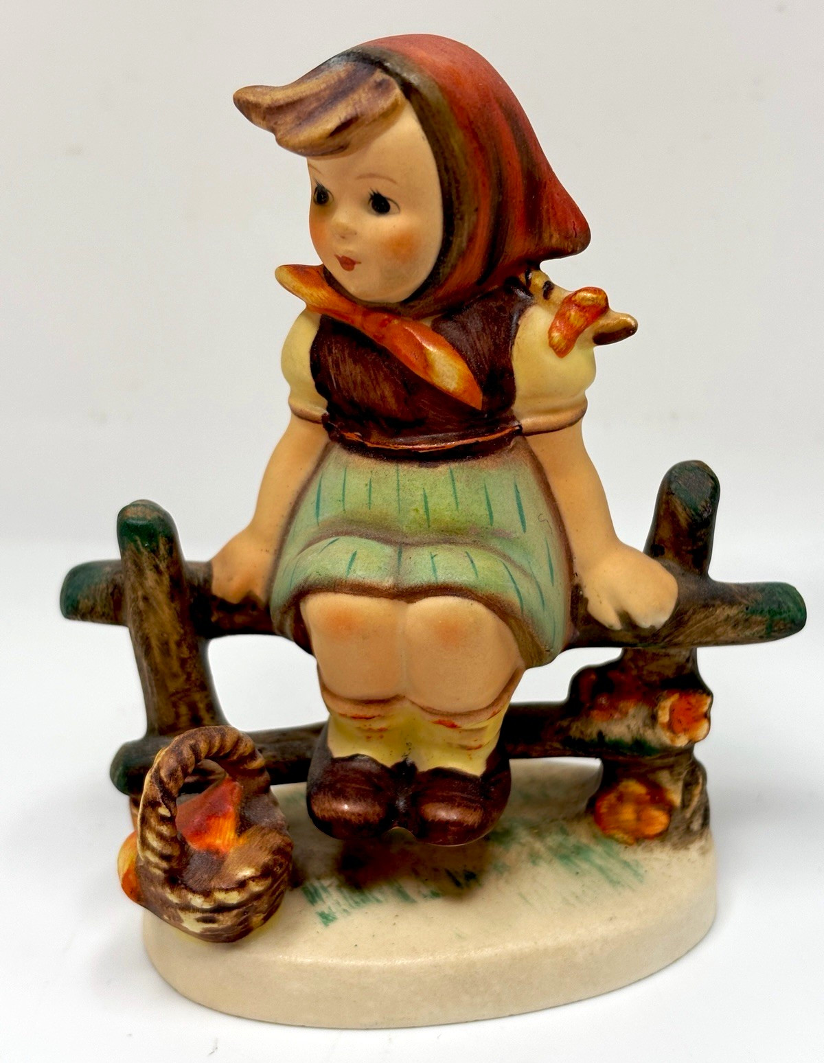 M.I. Hummel 112 3/0 Just Resting TMK 3 Stylized Bee Goebel W Germany 4” M.I. Hummel 112 3/0 Just Resting TMK 3 Stylized Bee Goebel W Germany 4”