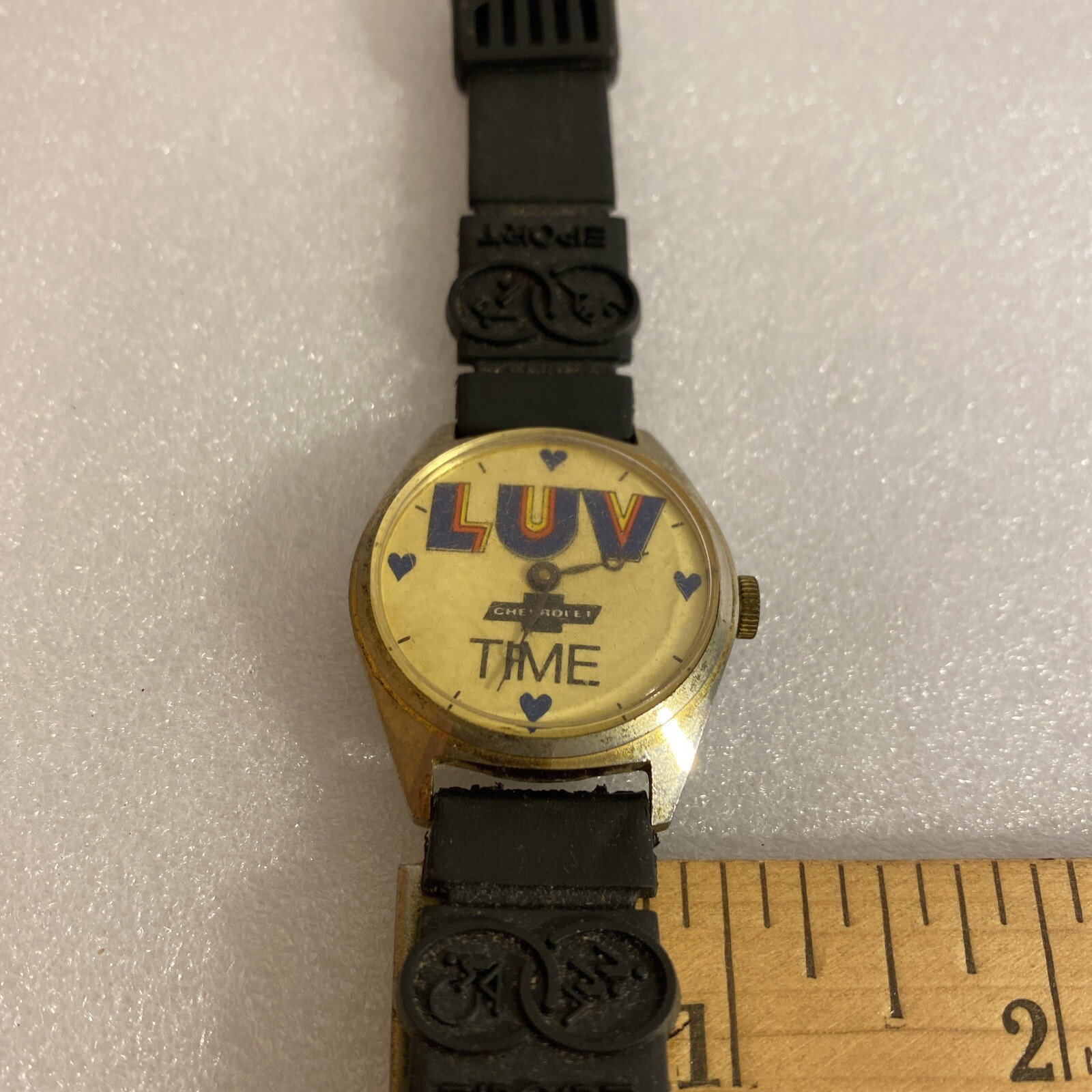 VINTAGE CHEVROLET LUV TRUCKS ADVERTISING WATCH VINTAGE CHEVROLET LUV TRUCKS ADVERTISING WATCH