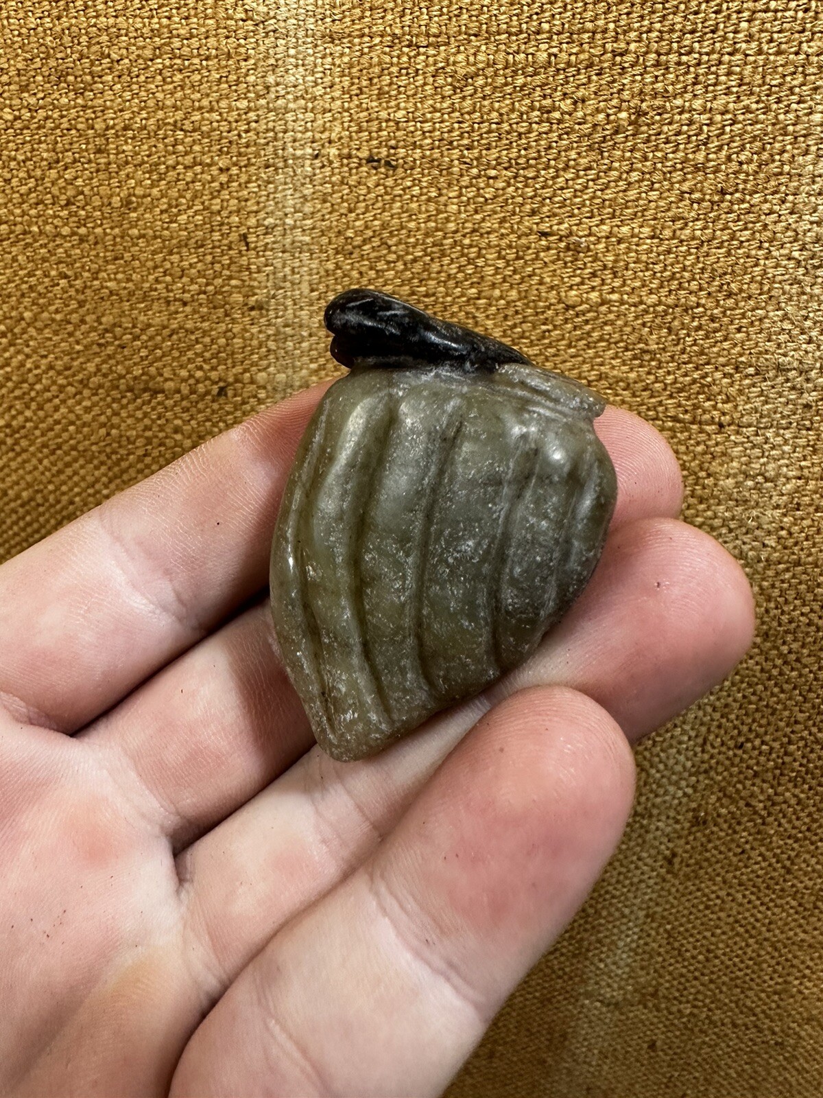 Chinese Hongshan Hardstone Carving Qing-Republic Jade? Scholars Toggle Fruit Chinese Hongshan Hardstone Carving Qing-Republic Jade? Scholars Toggle Fruit