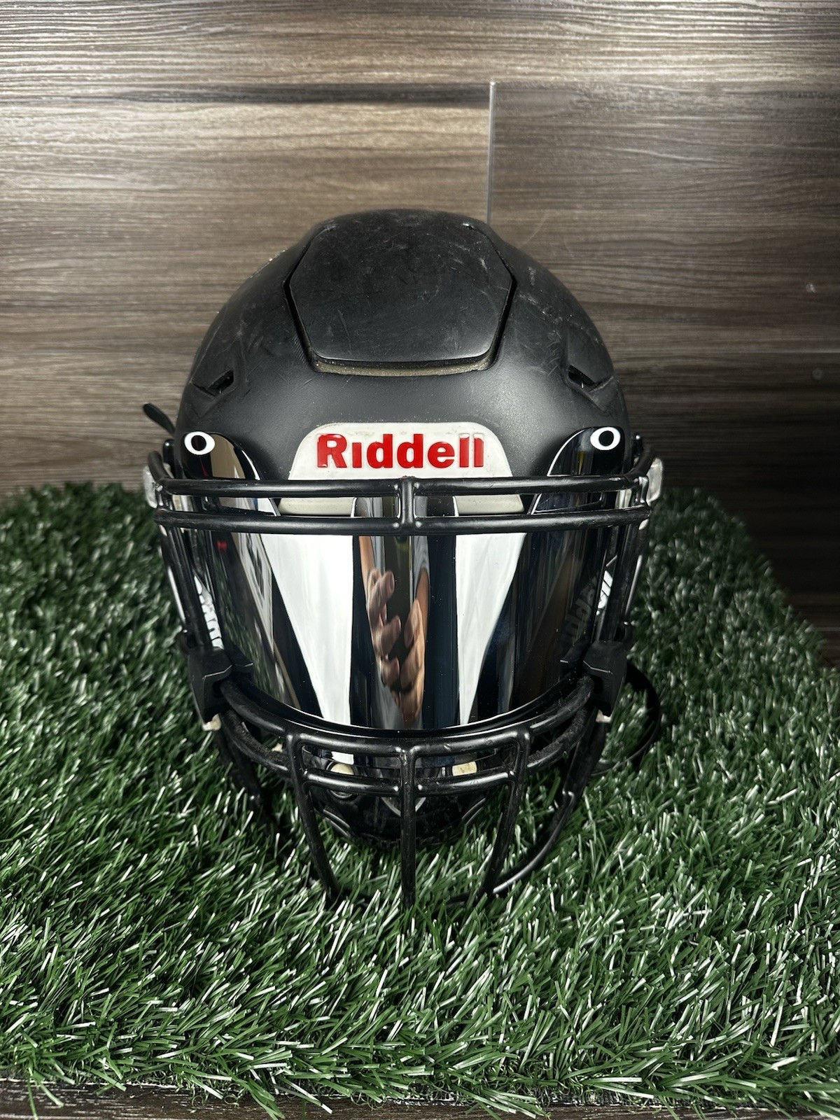 Riddell Speedflex Medium Football Helmet Black w visor Riddell Speedflex Medium Football Helmet Black w visor