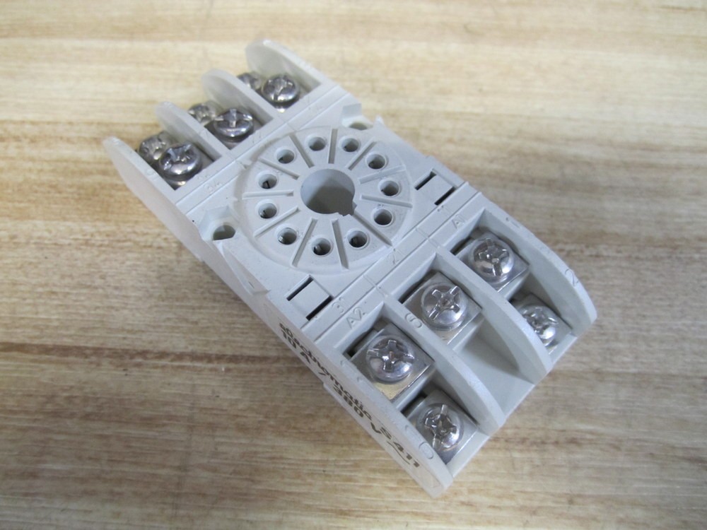 Electromatic S 411 Relay Socket  S411