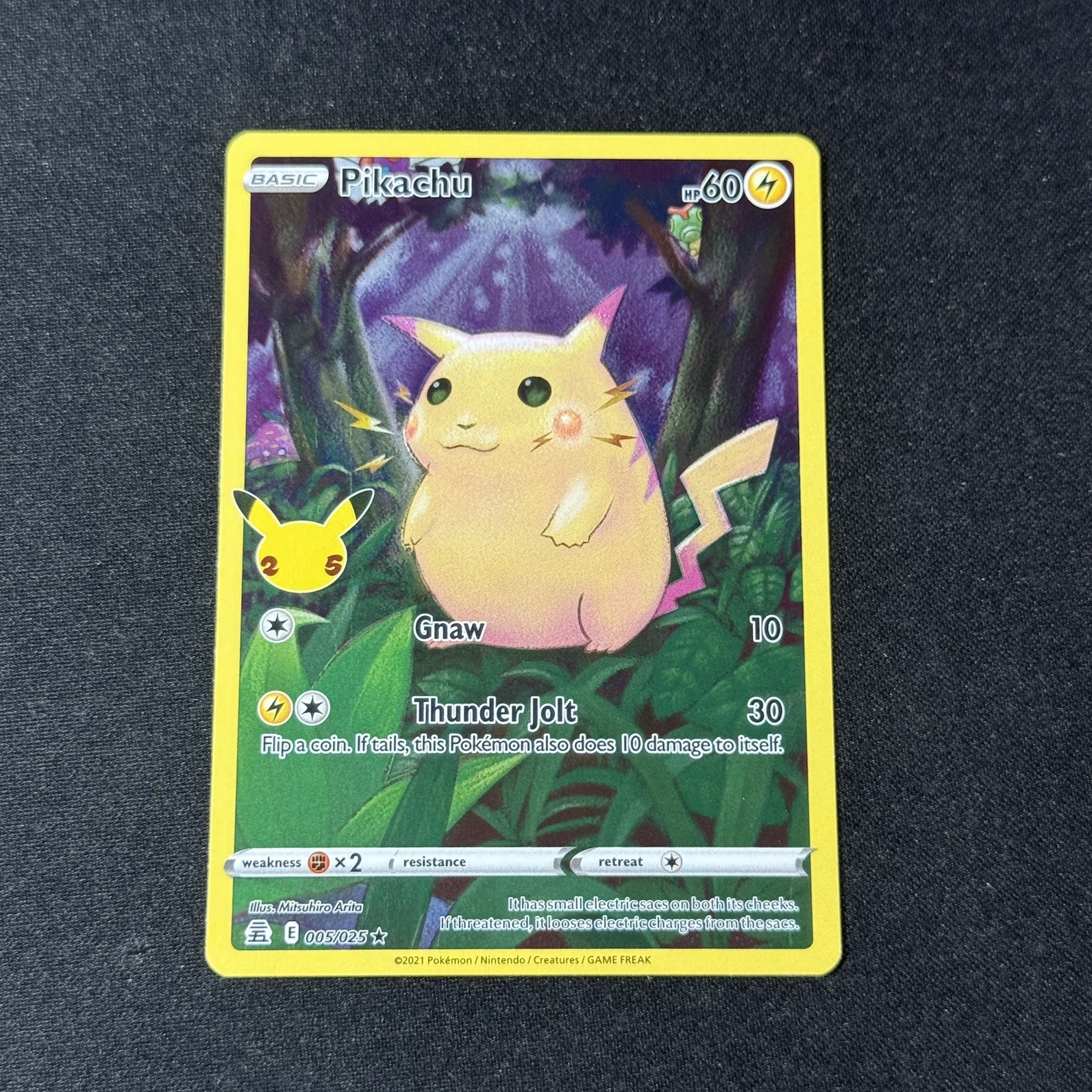 Pikachu 005/025 Celebrations Holo Pokemon Near Mint/Lightly Played see pics Pikachu 005/025 Celebrations Holo Pokemon Near Mint/Lightly Played see pics