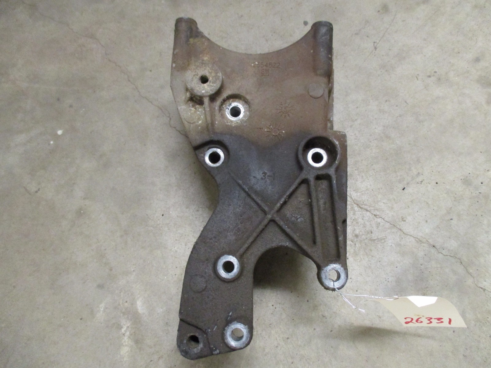 1996-2002 Chevy GMC Vortec AC & Power Steering Pump Bracket 12554522 OEM 26331