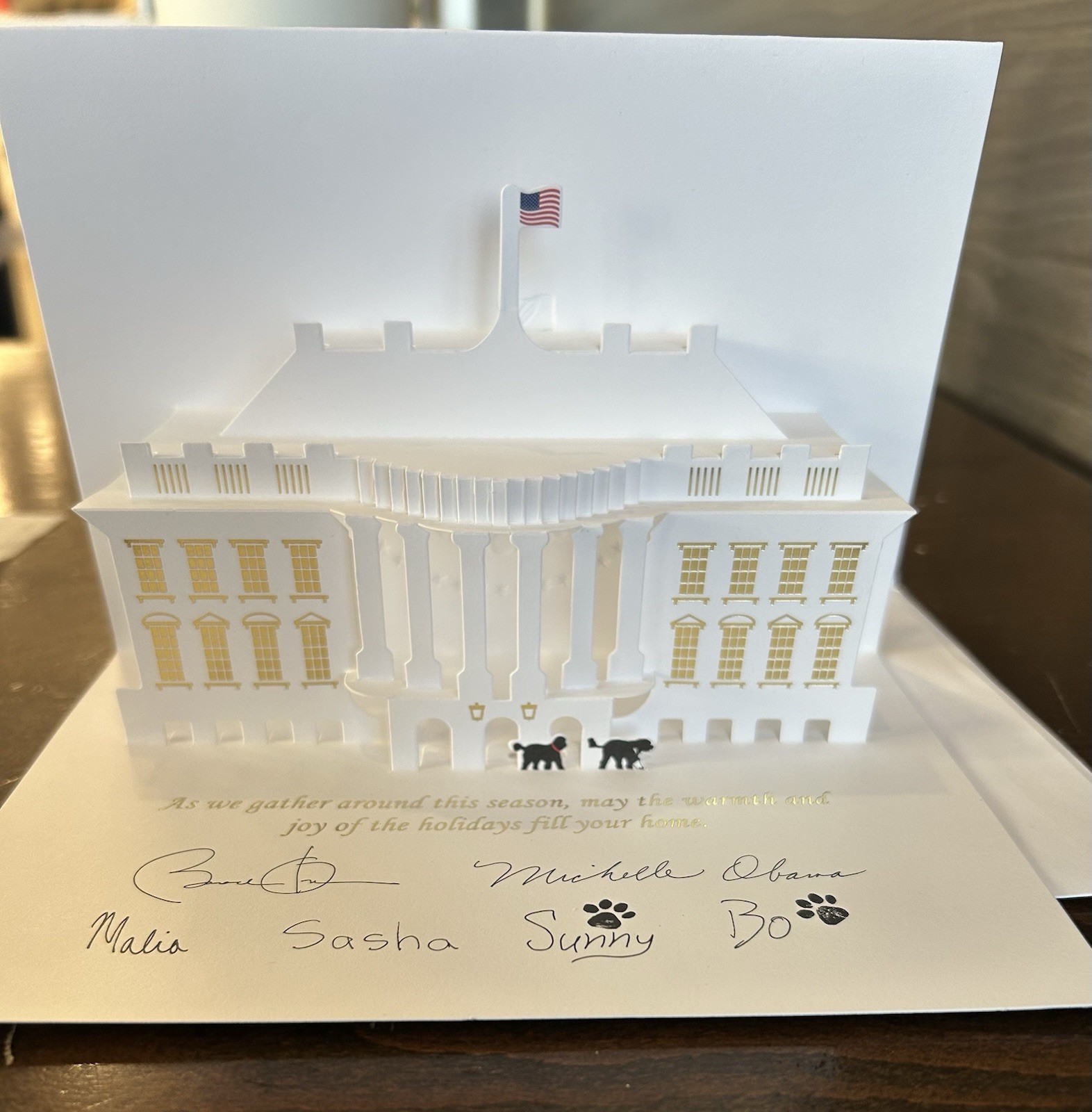 OBAMA 2013 WHITE HOUSE CHRISTMAS CARD SIGNED BARACK & MICHELLE + ARTIST DEMOCRAT