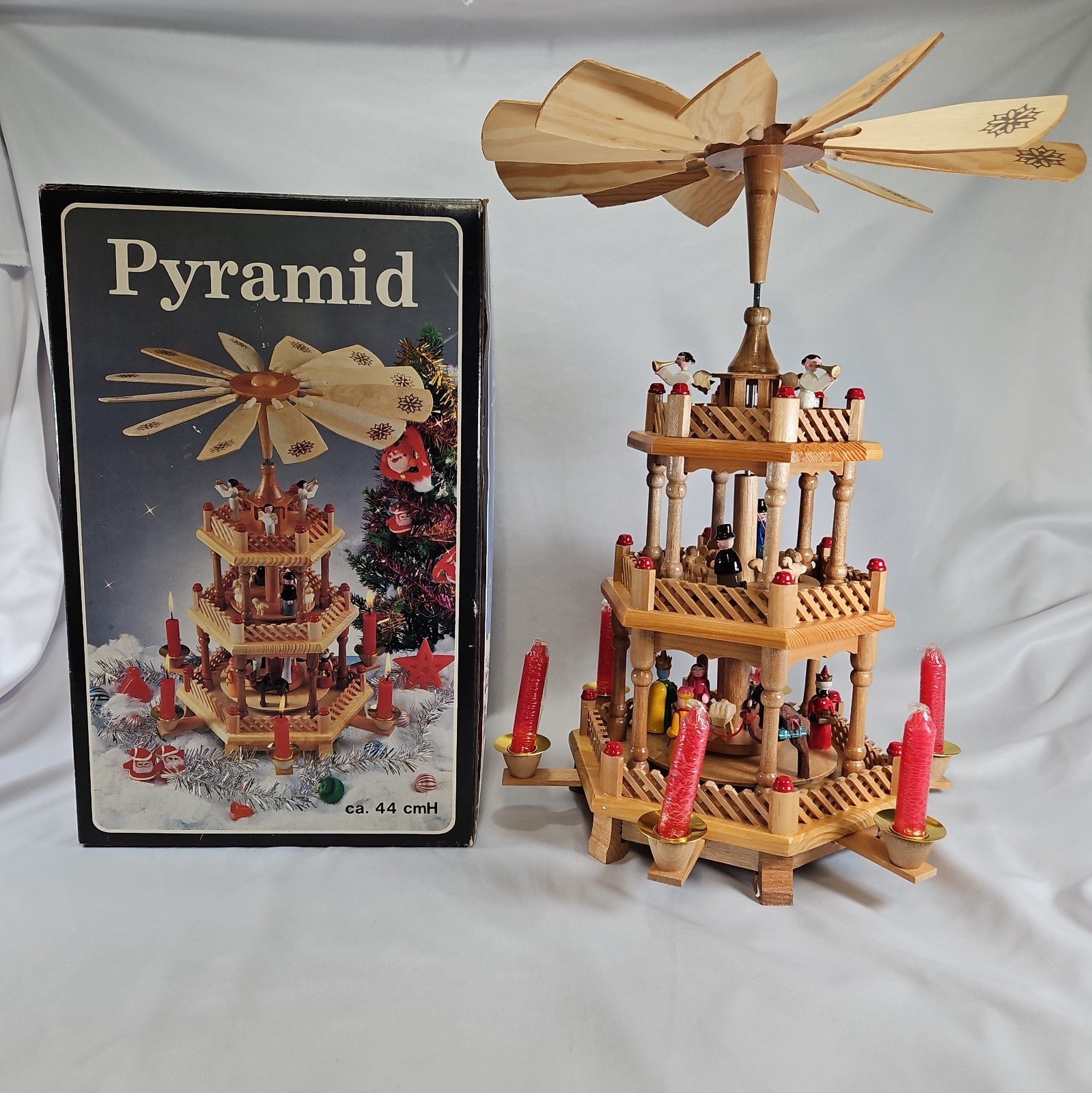Vtg. Lillian Vernon Christmas 3 Tier Wooden Nativity Pyramid Candle Carousel 17”