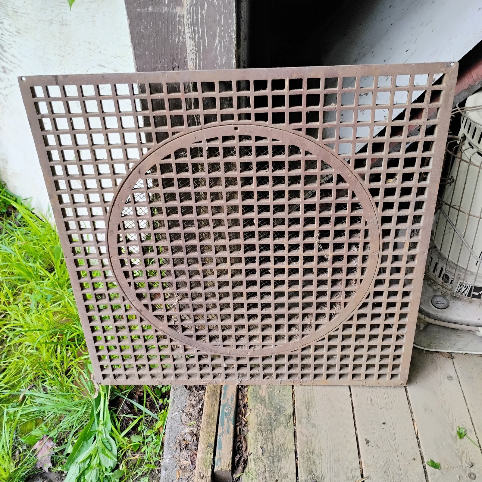 Antique Vtg Large Cast Iron Floor Grate Antique Vtg Large Cast Iron Floor Grate