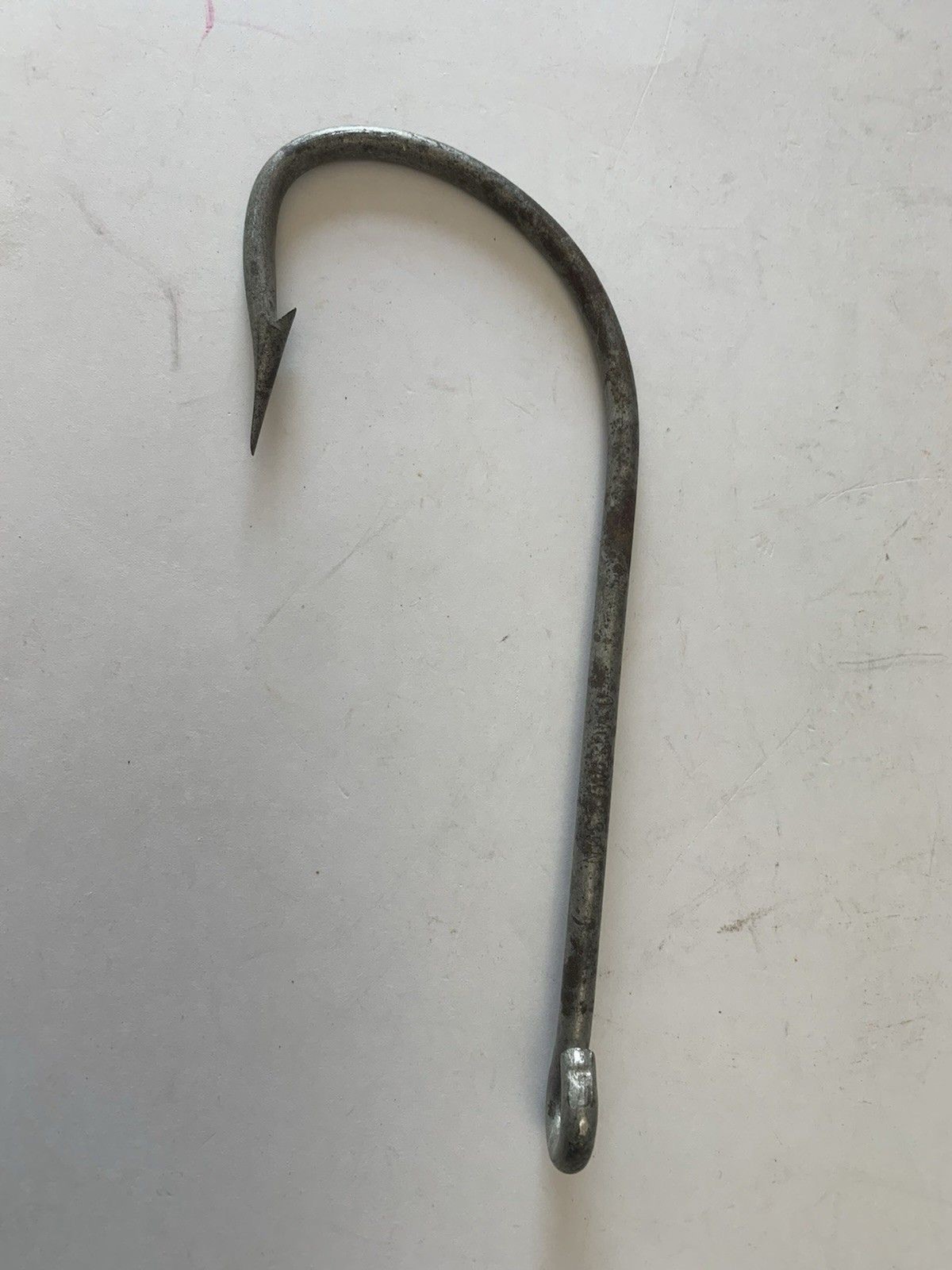 Vintage Shark Hook 3.5\ Vintage Shark Hook 3.5\