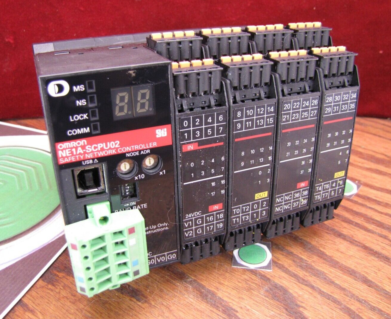 Omron NE1A-SCPU02 Safety Network Controller DeviceNet 40 inputs, 80 outputs