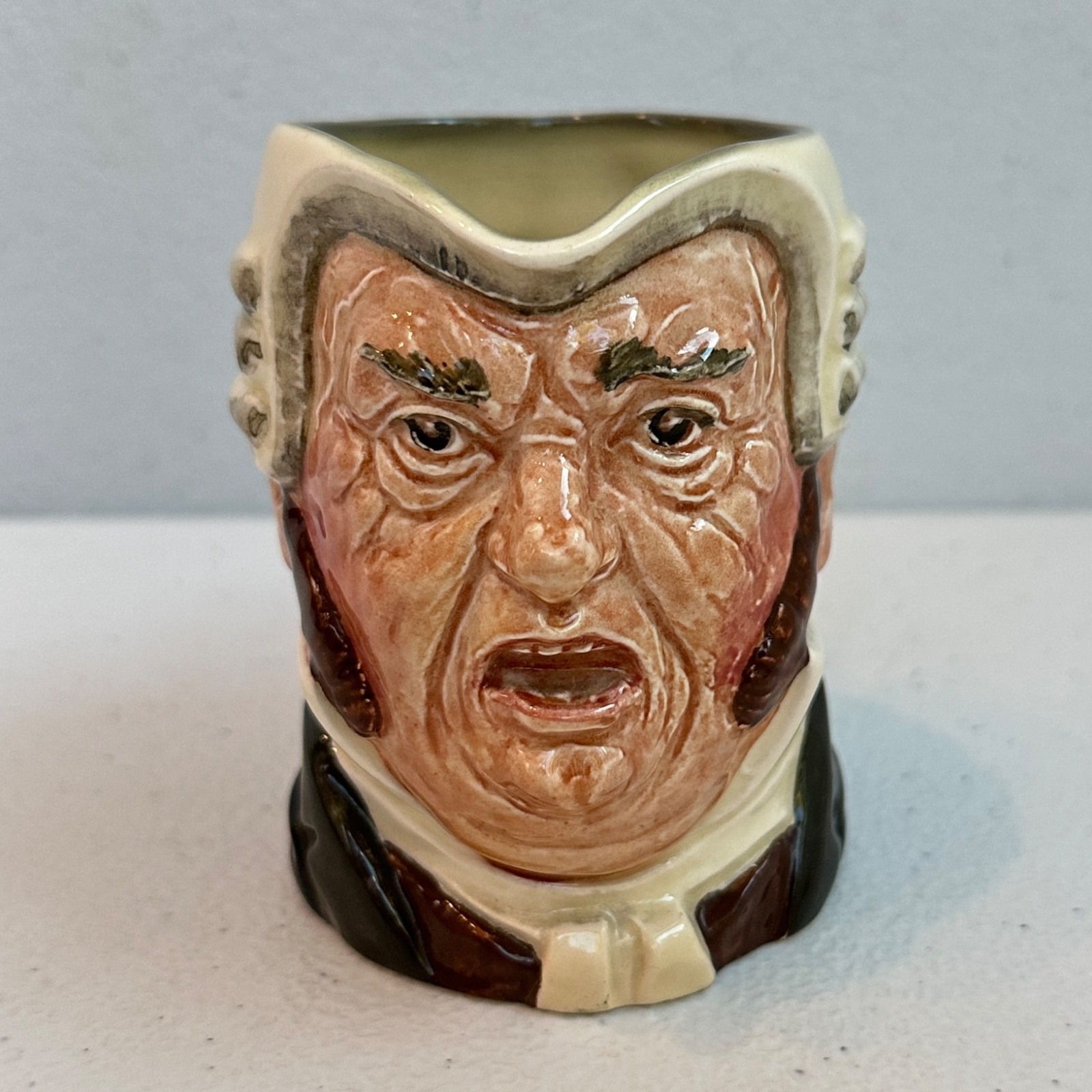 Vintage Royal Doulton England 4 Vintage Royal Doulton England 4