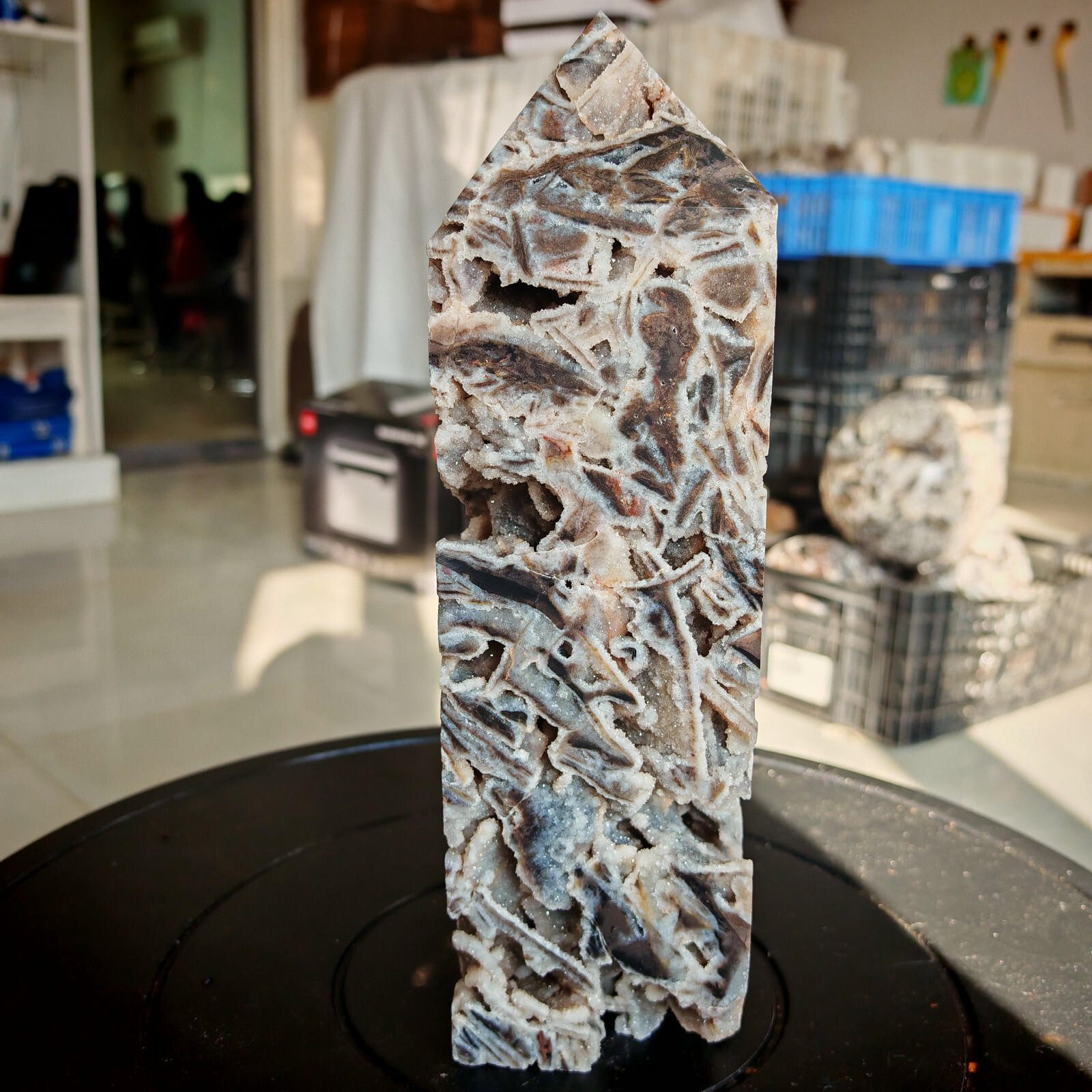 5.39LB Polishing and repairing of natural sphalerite crystal columns 2450g